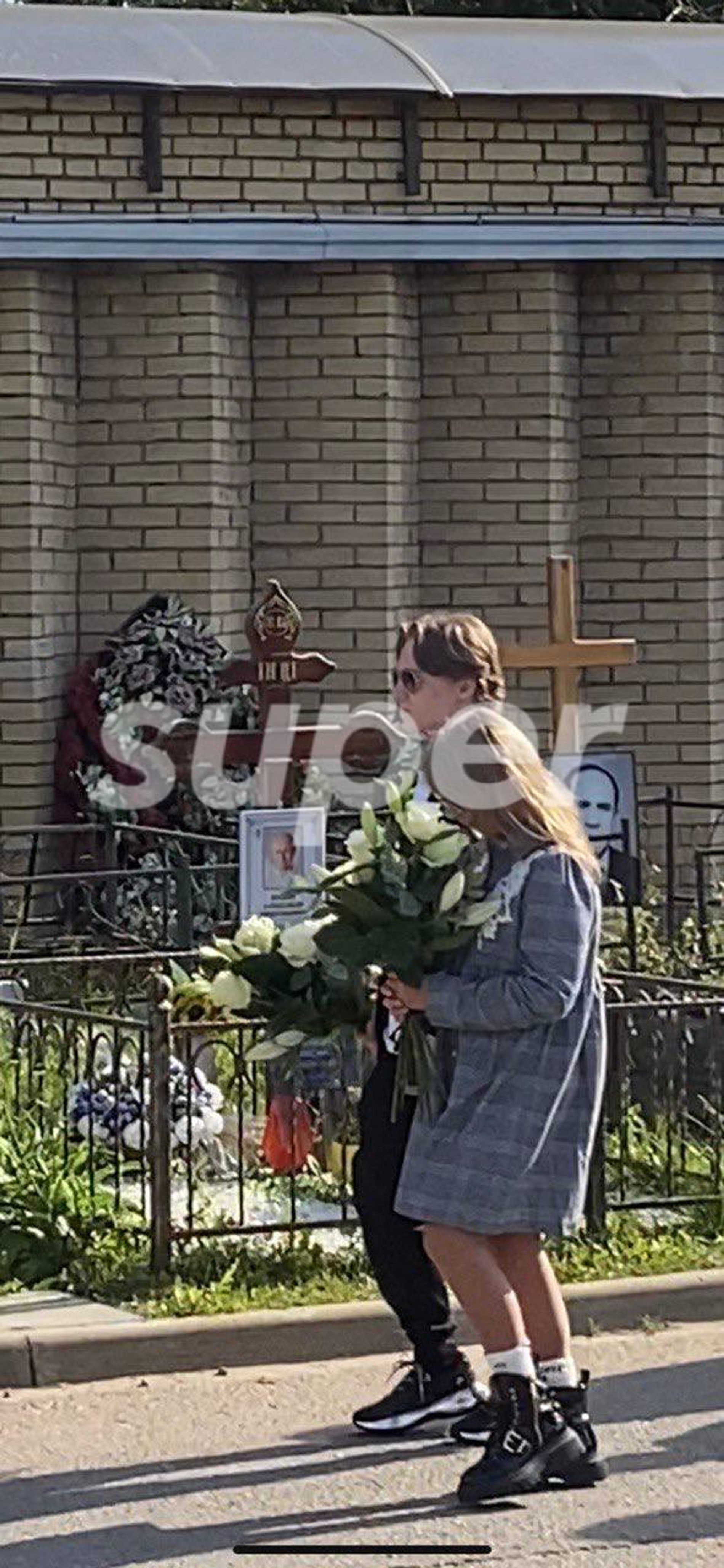 Дети Юрия Шатунова — 17-летний Дэннис и 10-летняя Эстелла. Фото: Super