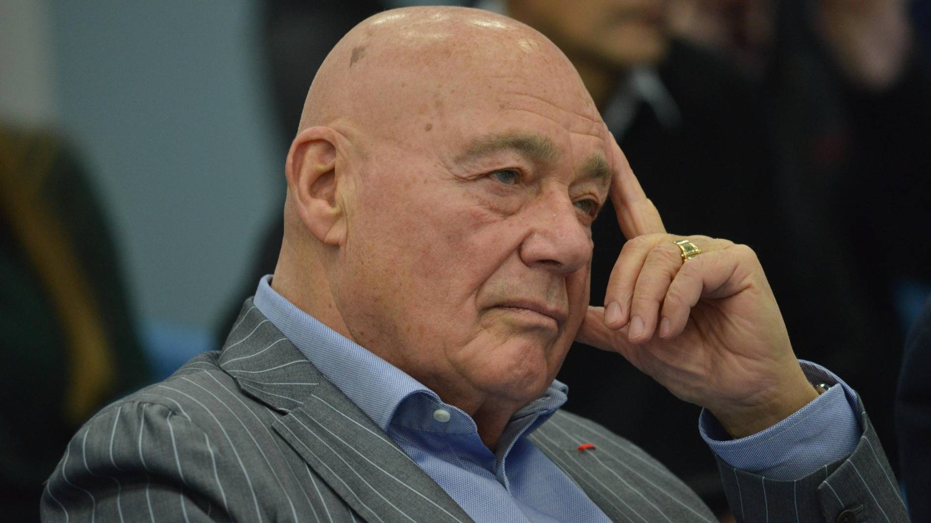 89-летний Владимир Познер стал моделью: фото