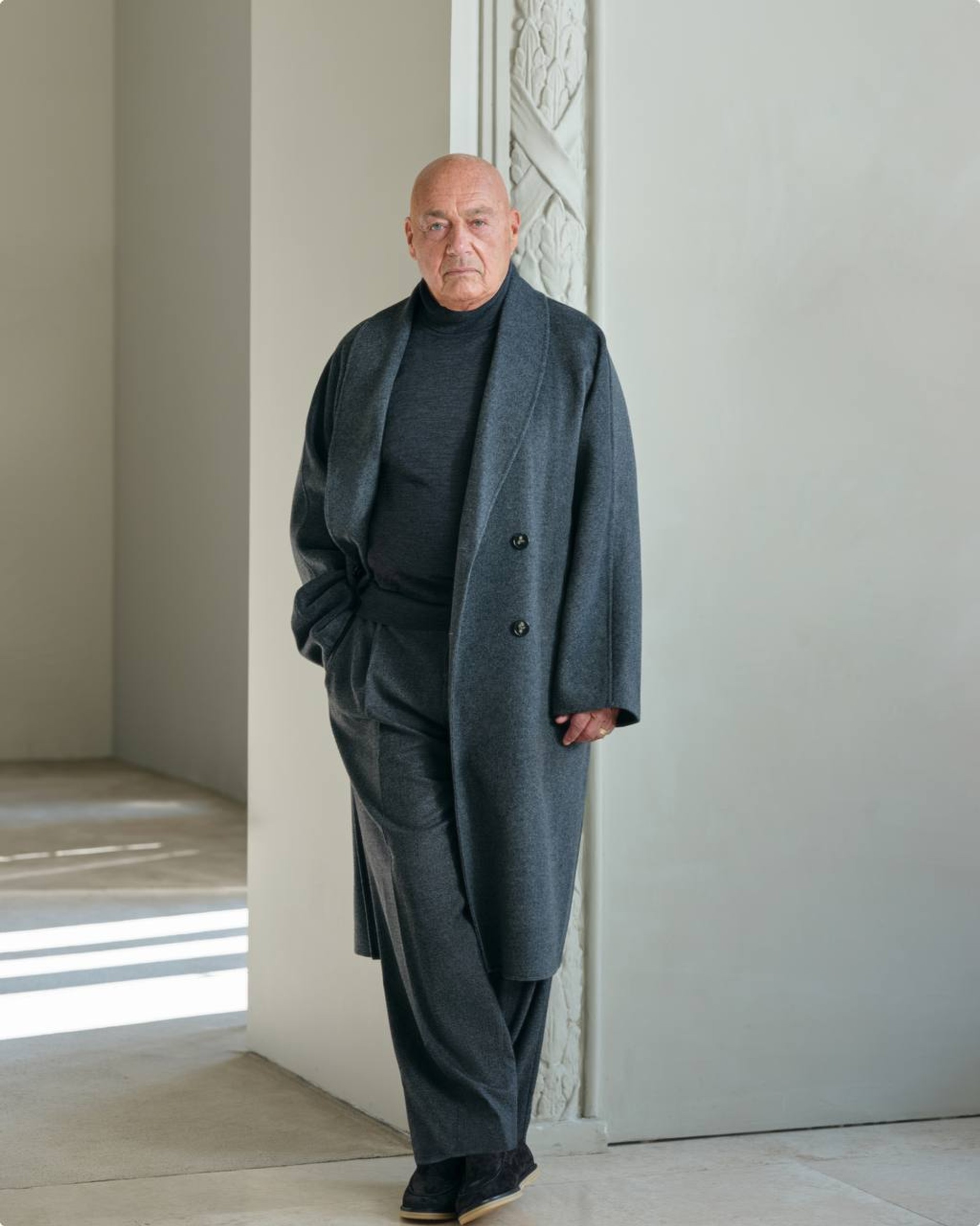 Владимир Познер. Фото: Telegram @tg_12storeez