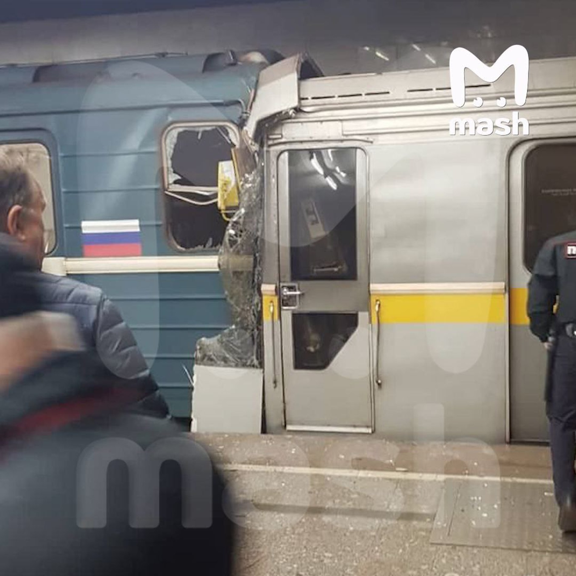 Два поезда столкнулись в московском метро: есть пострадавшие