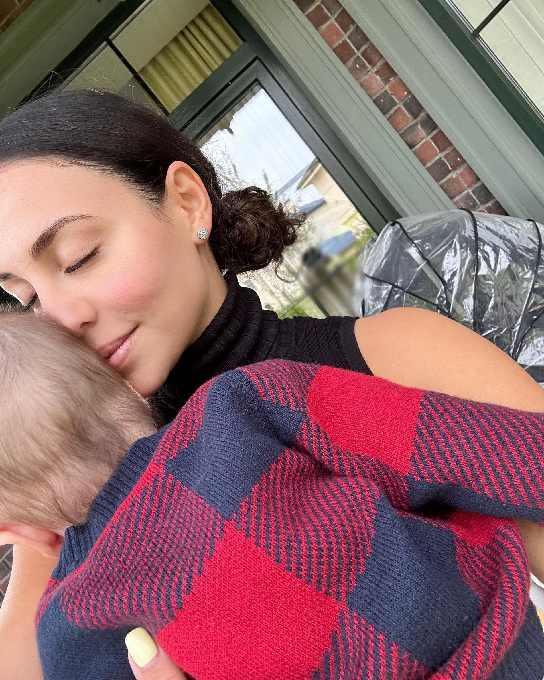 Зепюр Брутян с сыном. Фото: Инстаграм (запрещен в РФ) @zepyur_brutyan