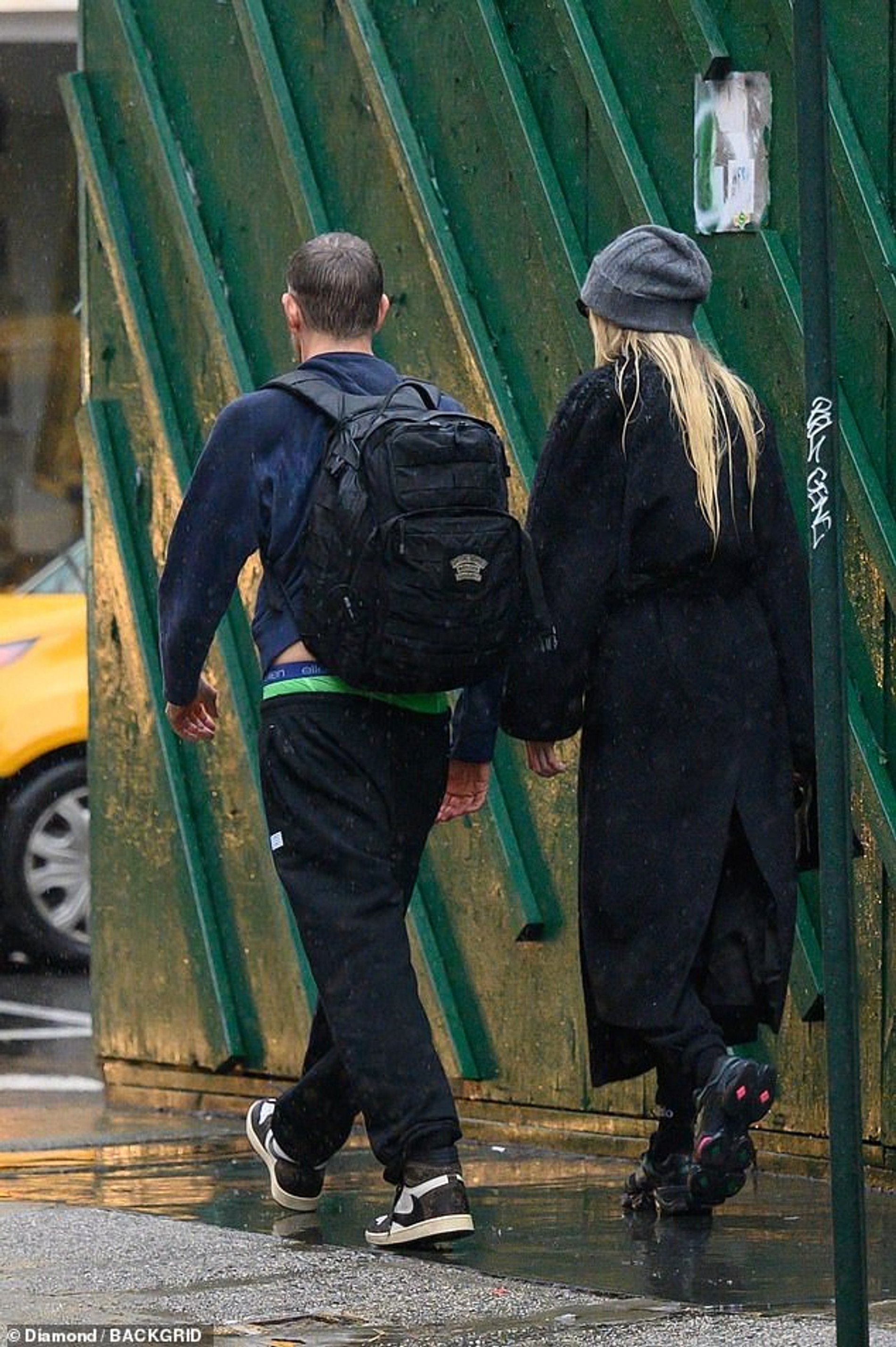 Брэдли Купер и Джиджи Хадид. Фото: BackGrid