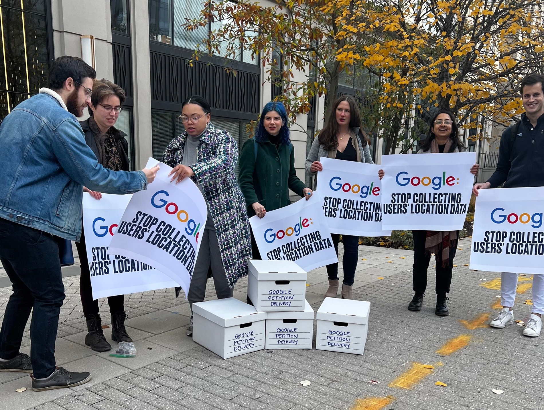 Протесты против «Гугла» в Вашингтоне, США, в 2022 году. Источник: Accountable Tech