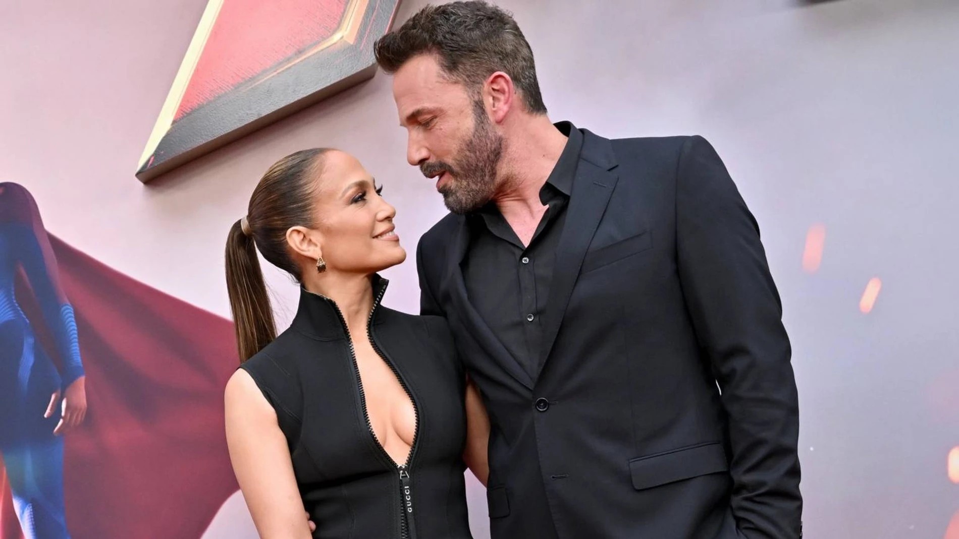 Jennifer Lopez and Ben Affleck’s Glamorous Appearance Sparks Online Criticism and Divorce Speculations