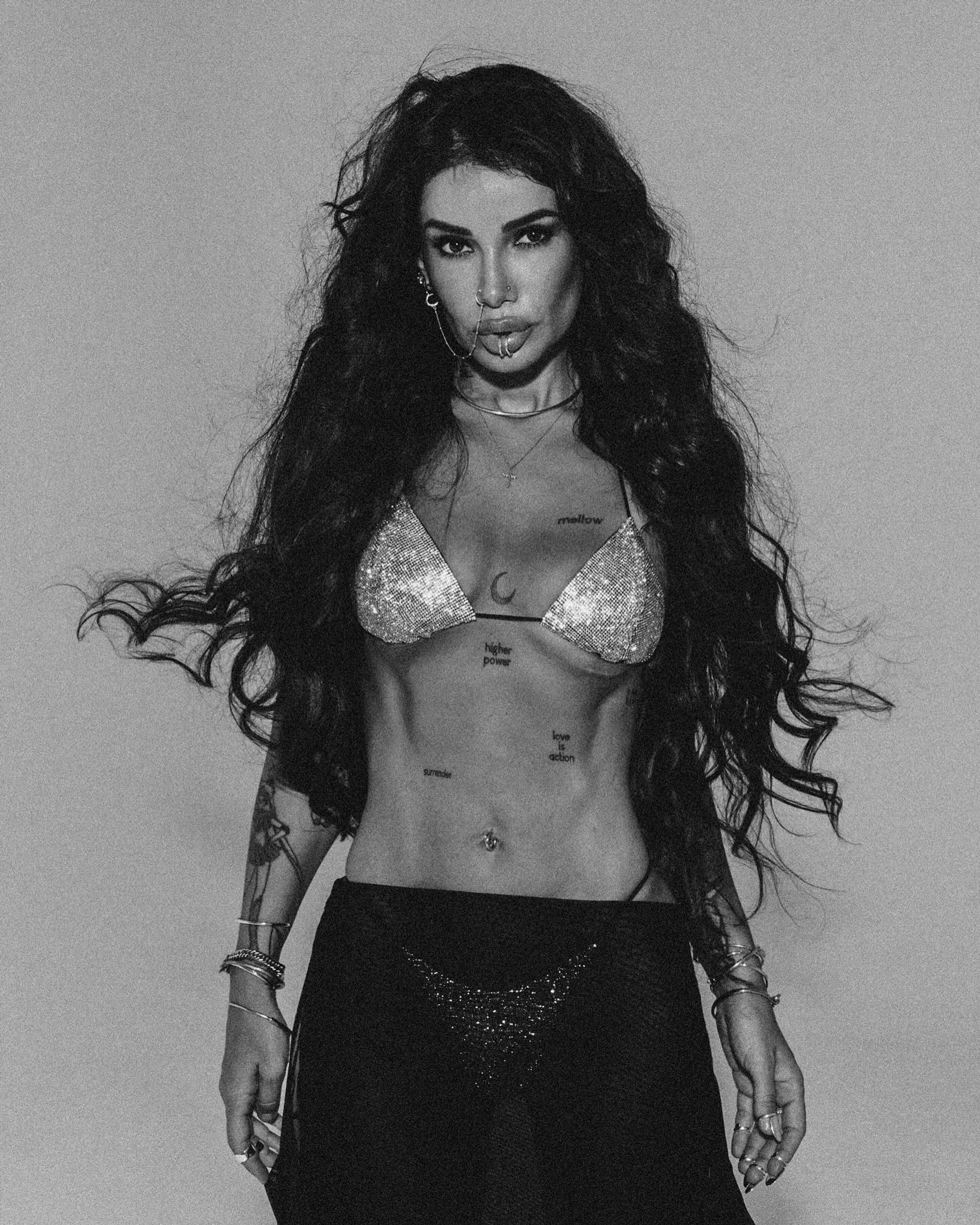 Айза-Лилуна Ай. Фото: Инстаграм (запрещен в РФ) @aizalovesam