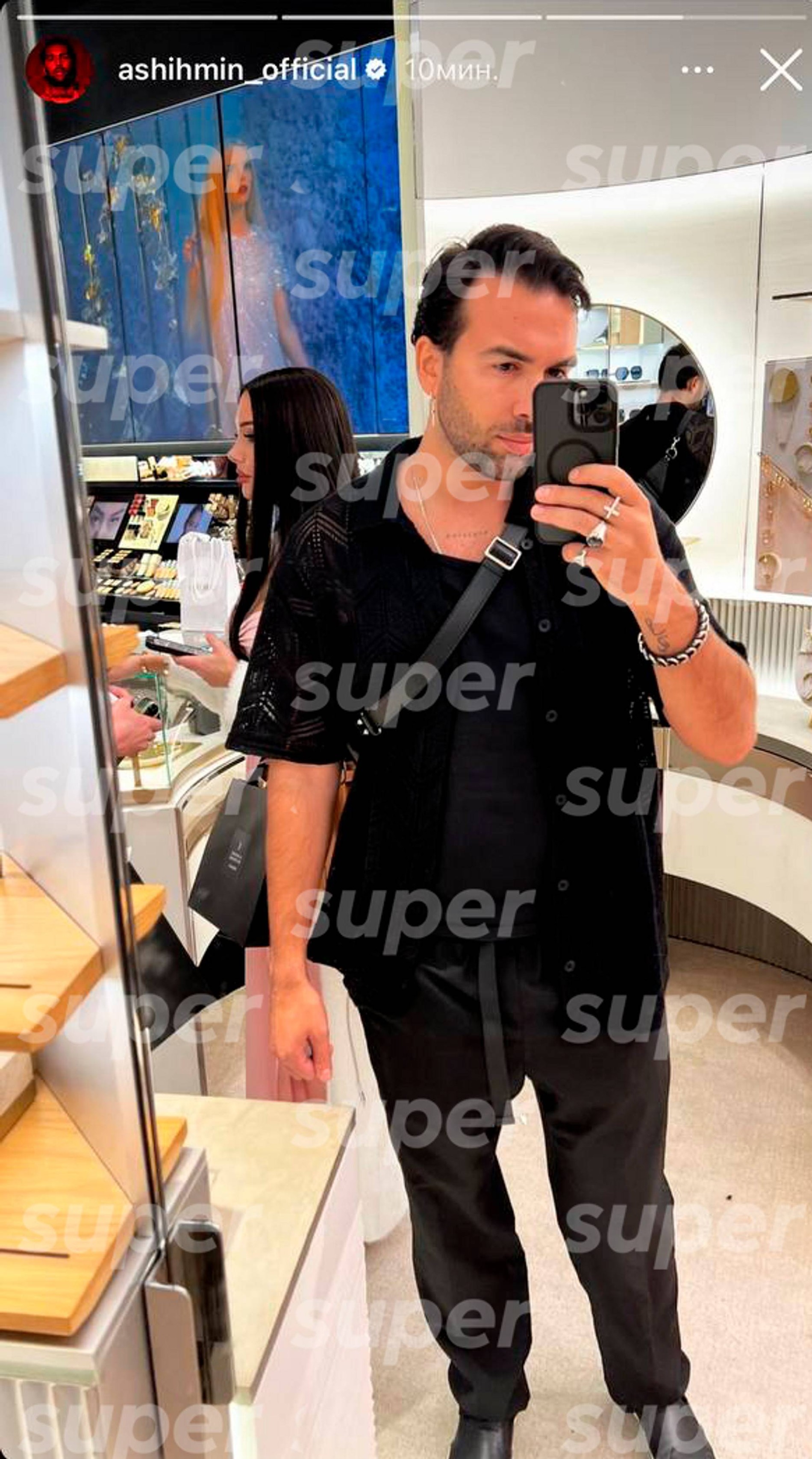 Сторис Сергея Ашихмина, на которых видно Ангелину. Фото: Инстаграм (запрещен в РФ) певца