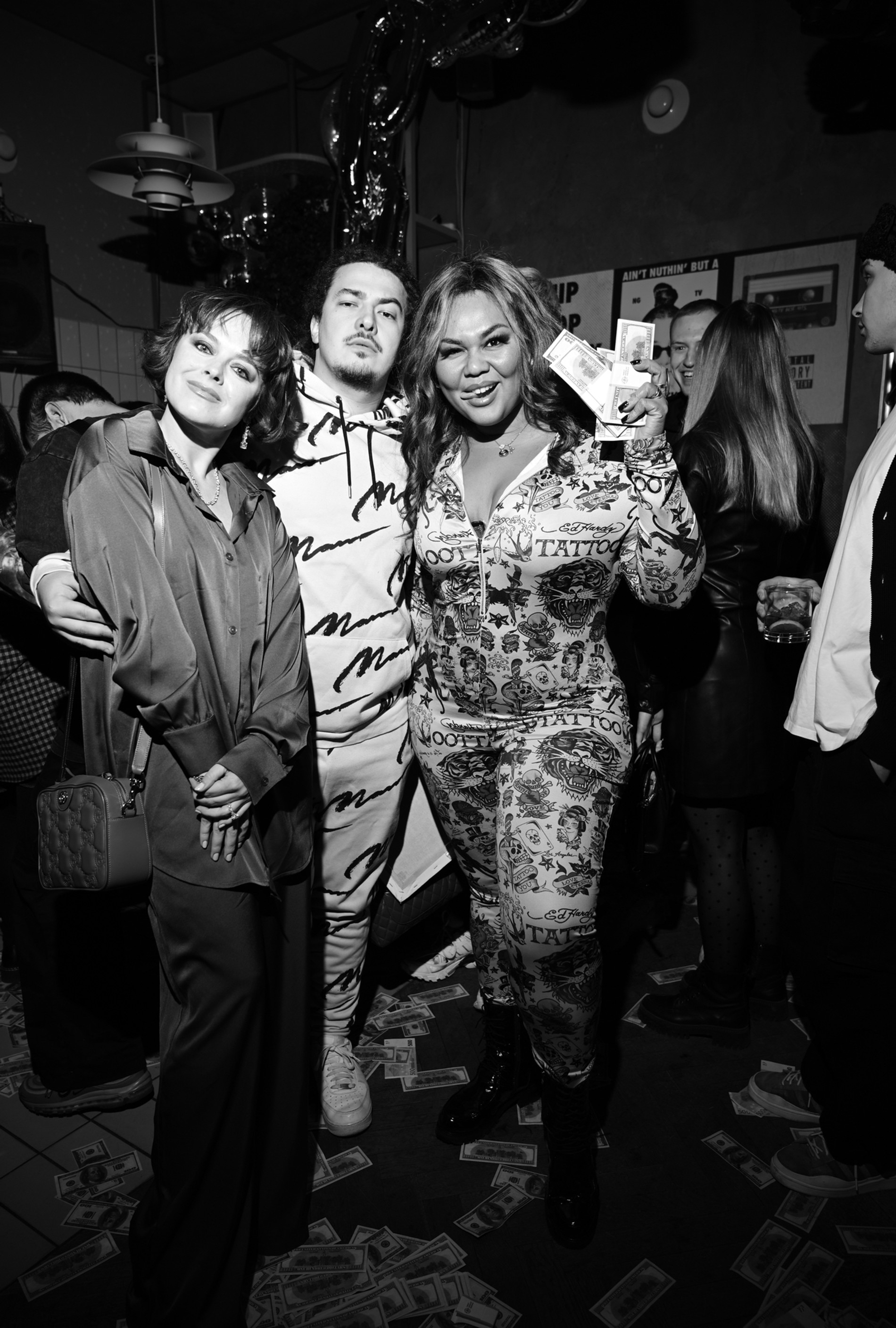 Корнелия Манго с супругом и Натальей Медведевой. Фото: пресс-служба