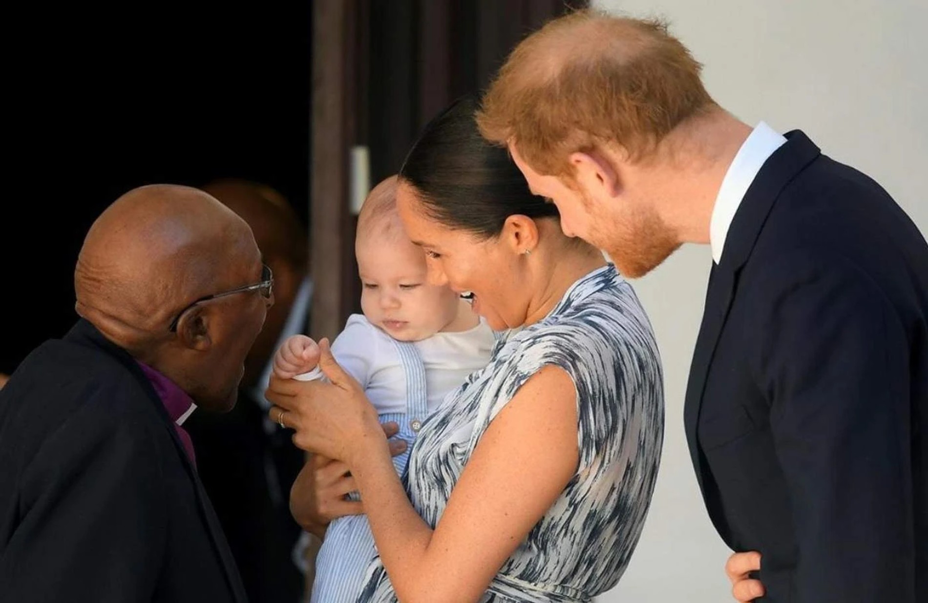 Меган Маркл, принц Гарри и их сын Арчи. Фото: Фото: Legion-media