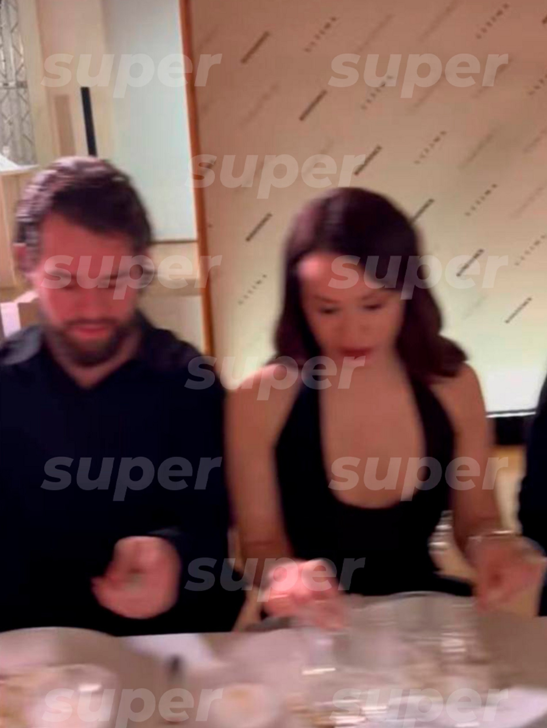 Олег Ледвич и Ида Галич на светском ужине. Фото: Super