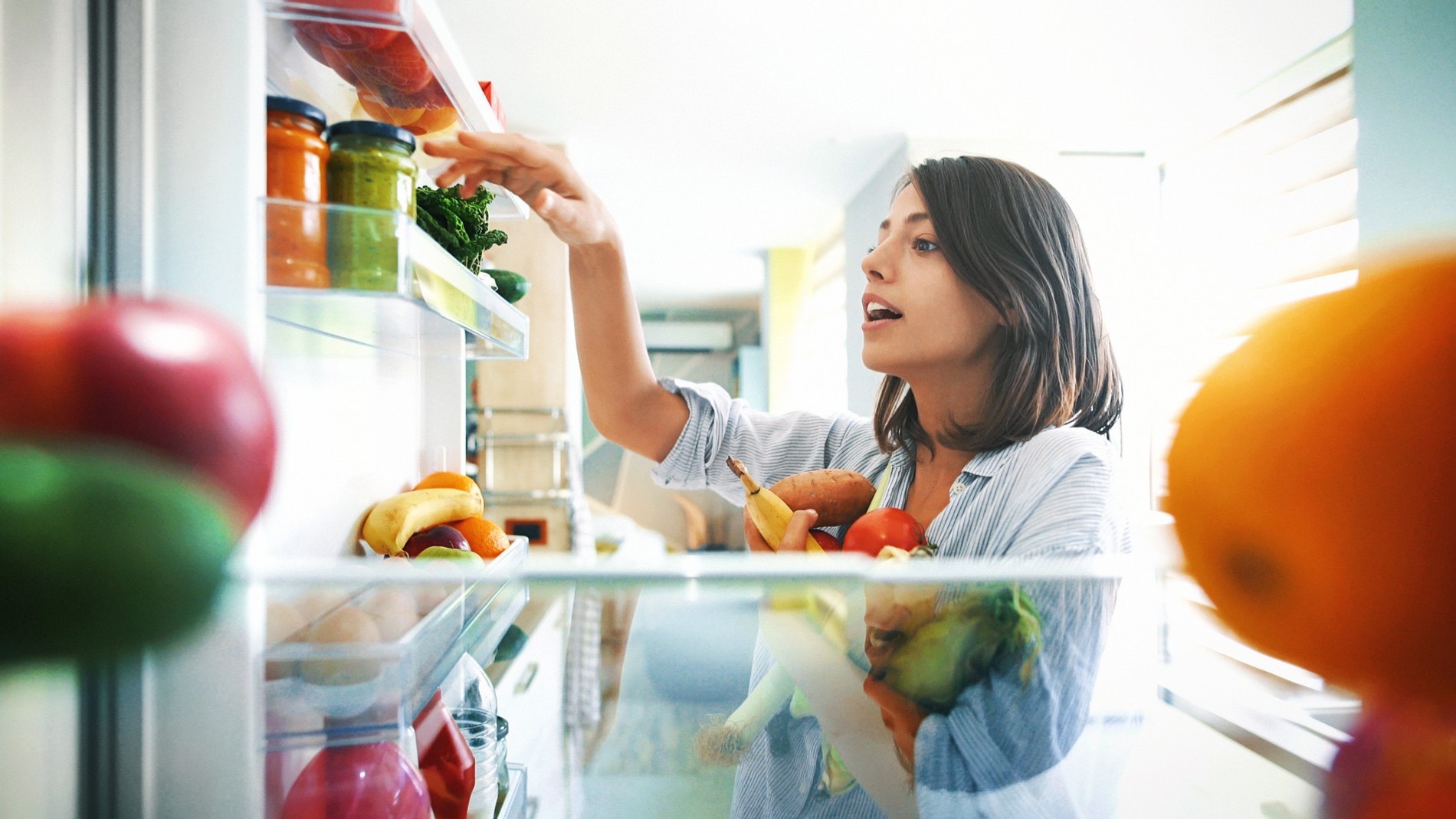 Put Fruit in the Refrigerator Without Washing and Grocery Shopping for Your Health