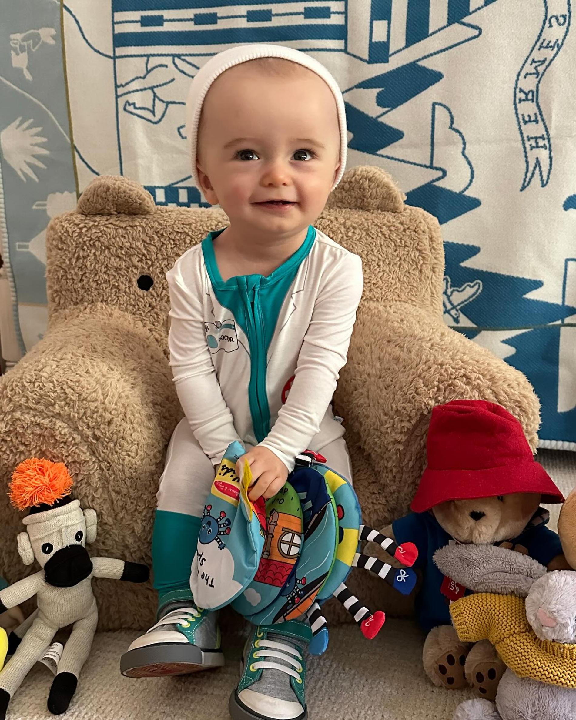 Сын Пэрис Хилтон. Фото: Инстагарм* @parishilton