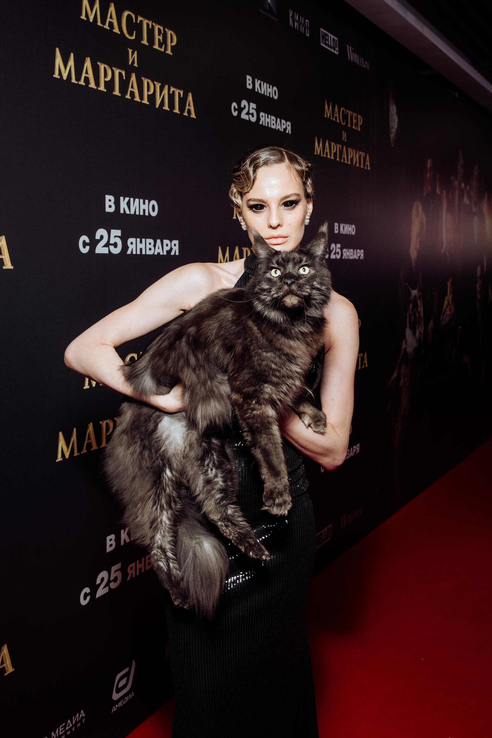 Изабель Эйдлен и кот Кеша. Фото: пресс-служба