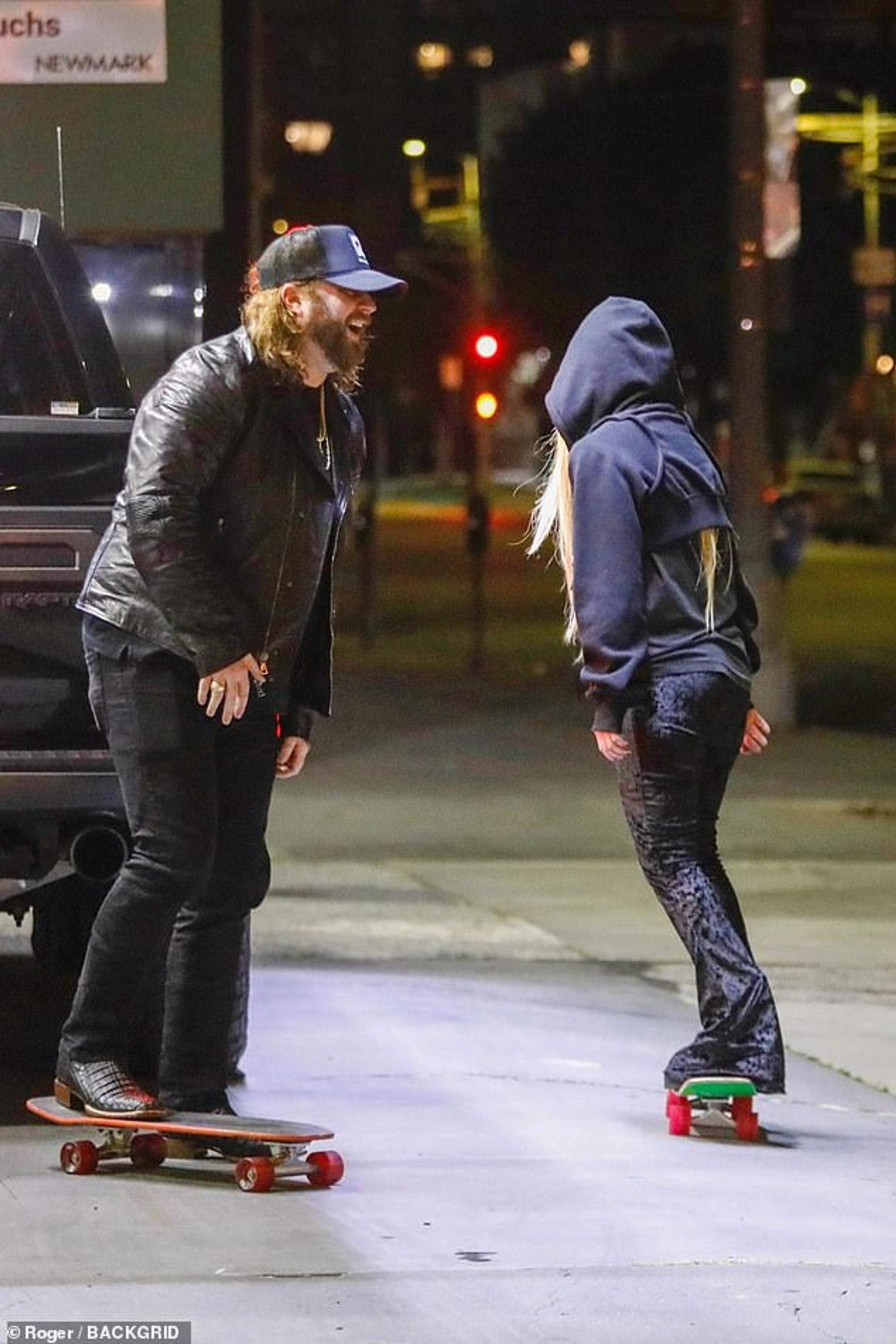 Аврил Лавин и Нейт Смит. Фото: BackGrid