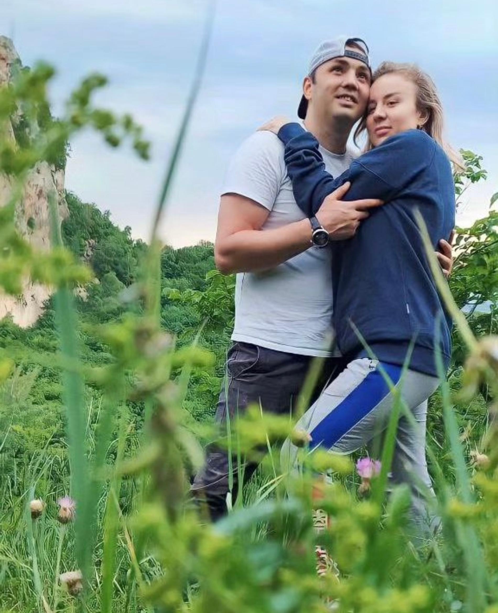 Александр Гобозов и его супруга. Фото: Инстаграм* @sasha_sveta_gobozovi