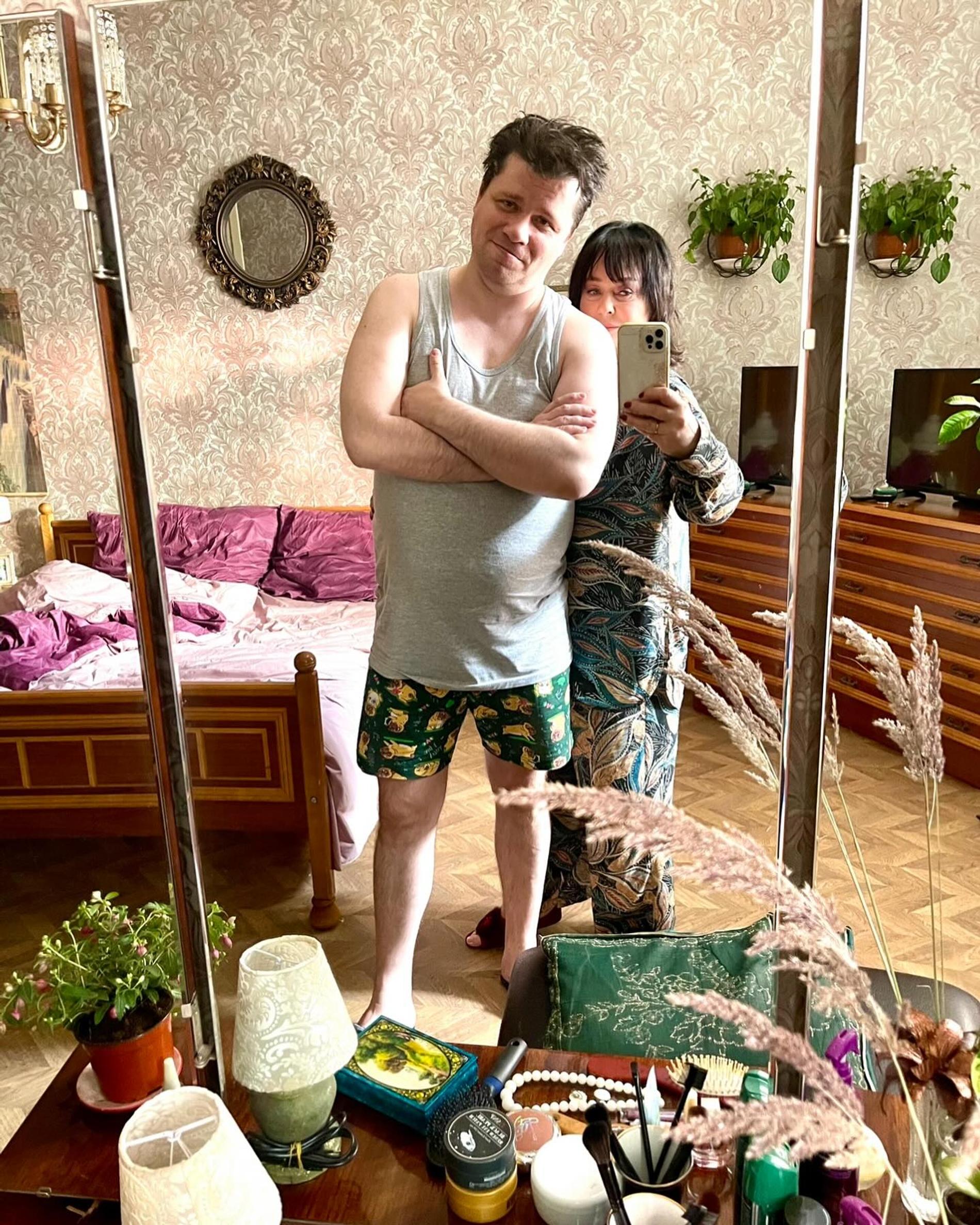 Гарик Харламов и Лариса Гузеева. Фото: Инстаграм* @_larisa_guzeeva_