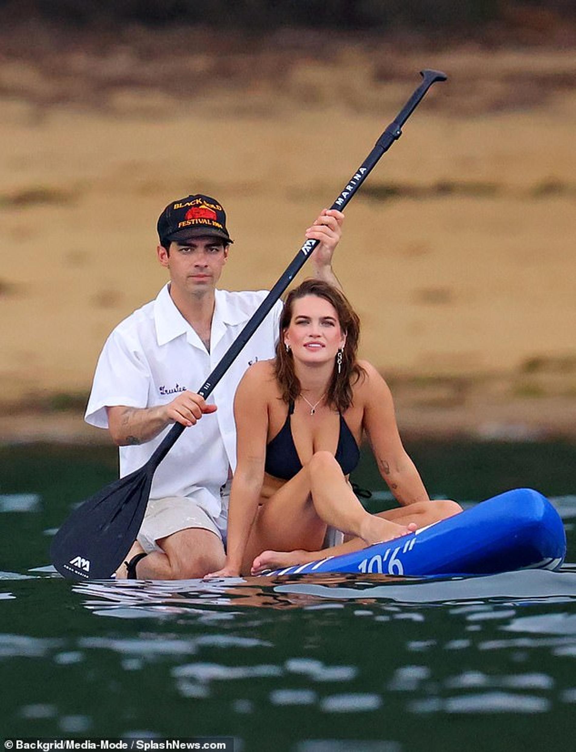 Джо Джонас и Сторми Бри. Фото: SplashNews