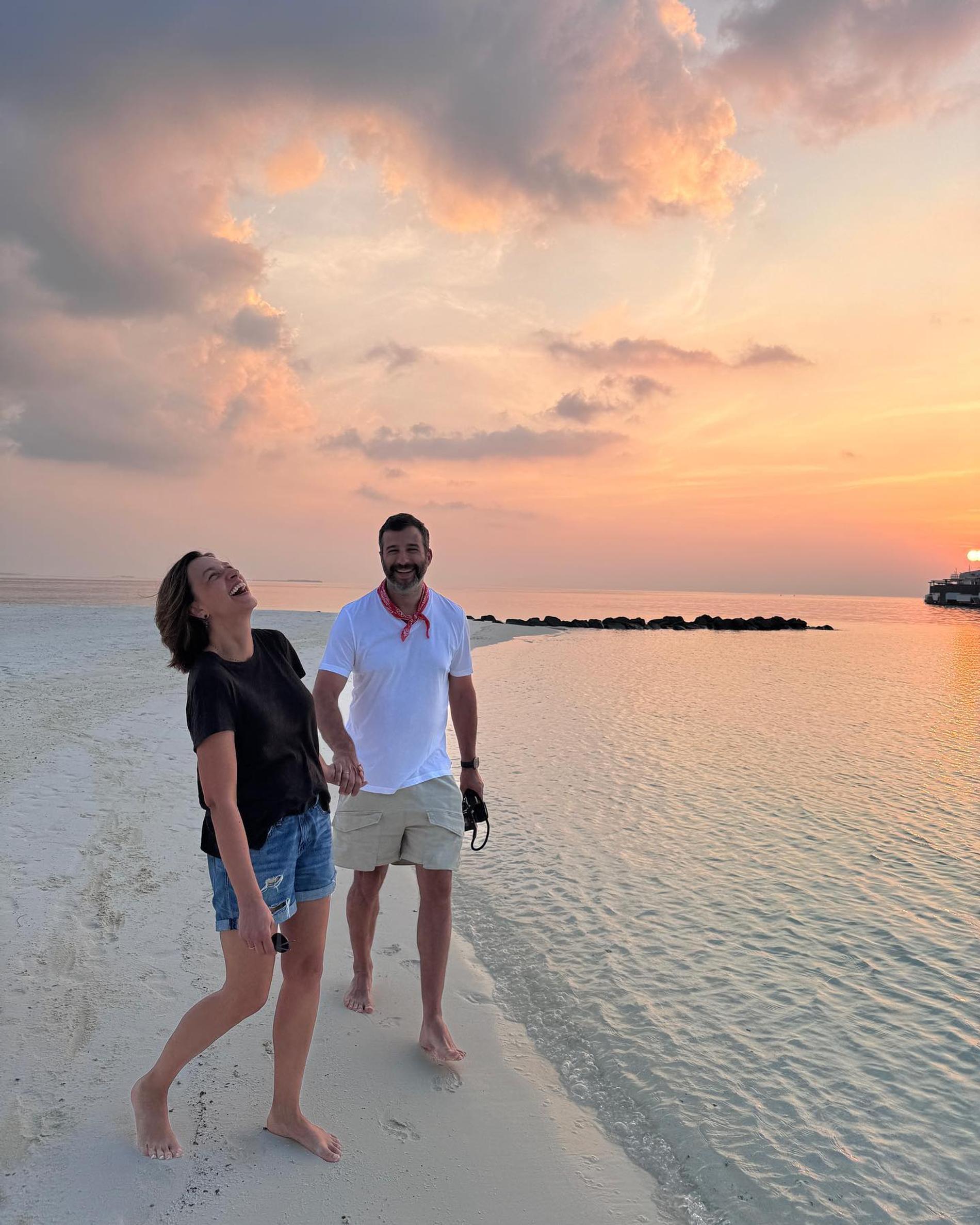 Иван Ургант с женой Натальей. Фото: Инстаграм (запрещен в РФ) @urgantcom