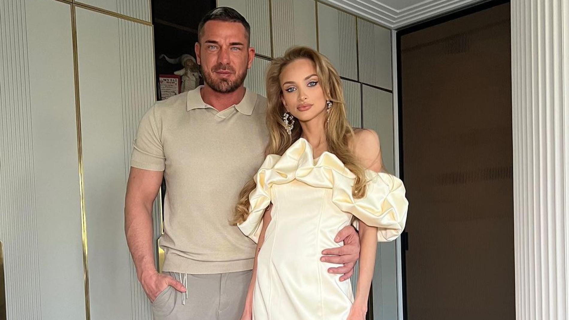 Курбан Омаров и его невеста Валерия опубликовали фото около загса