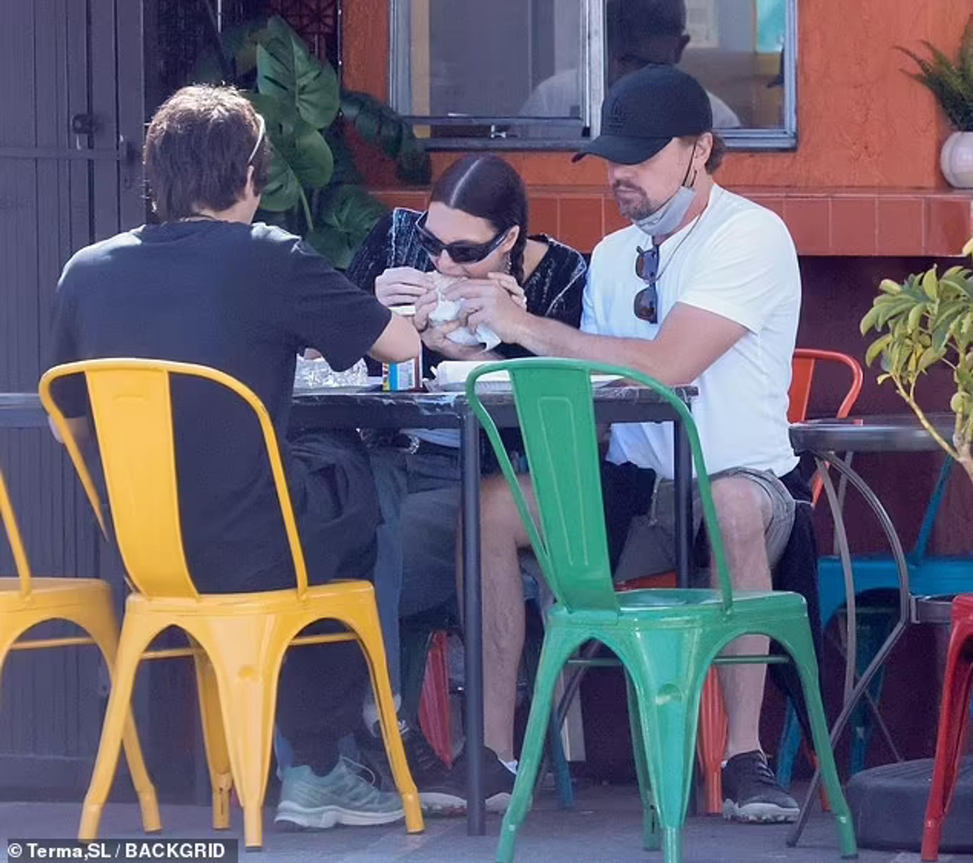 Виттория Черетти и Леонардо ДиКаприо. Фото: BACKGRID