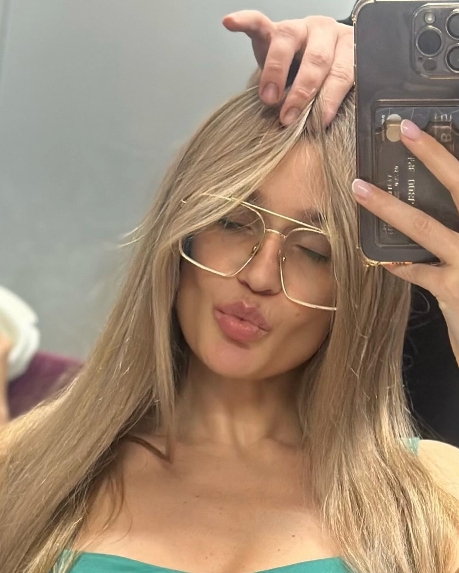 Алена Водонаева сменила имидж. Фото: Инстаграм* @alenavodonaeva