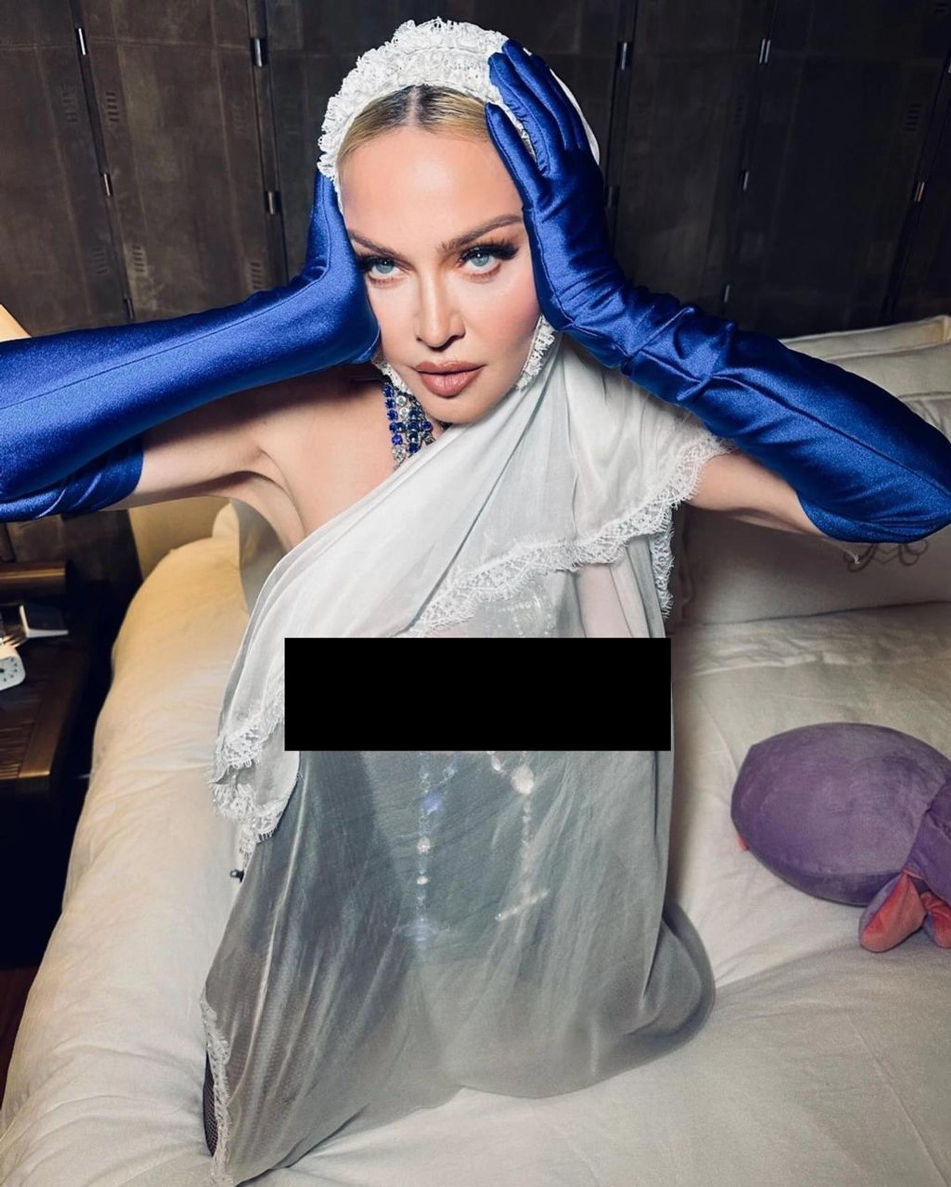 Мадонна на новых фото. Фото: Инстаграм* @madonna