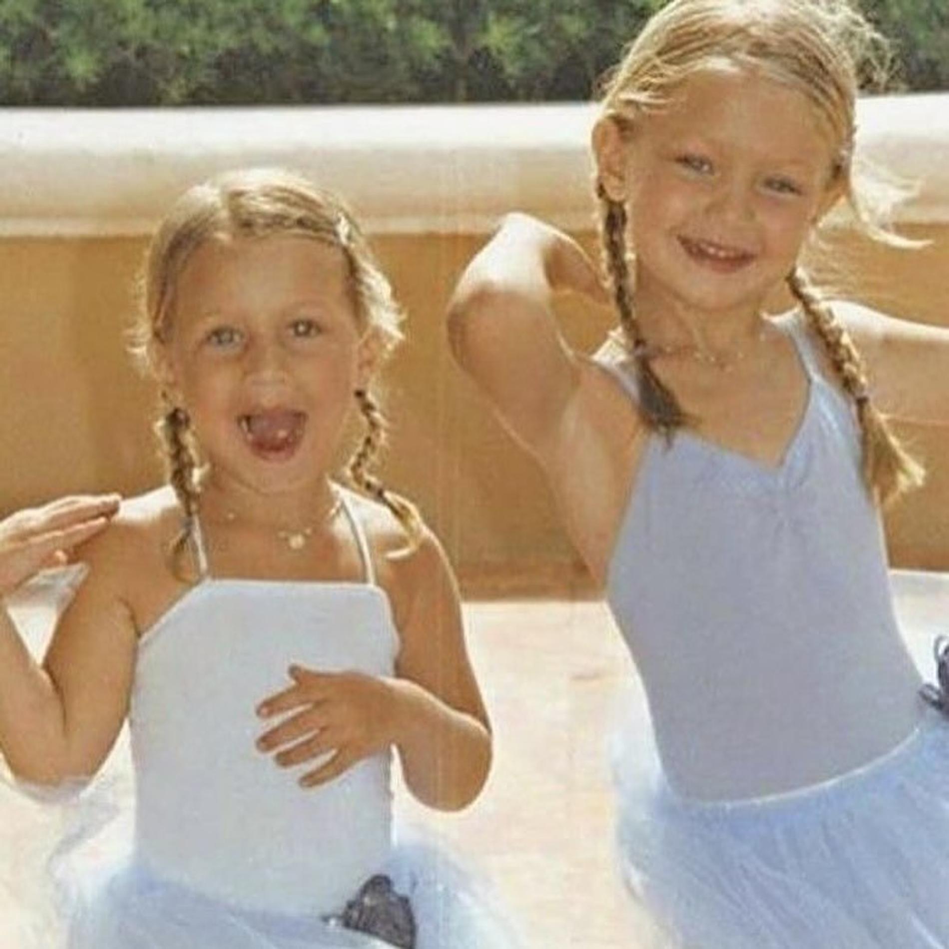 Белла и Джиджи Хадид. Фото: Инстаграм (запрещен в РФ) @bellahadid