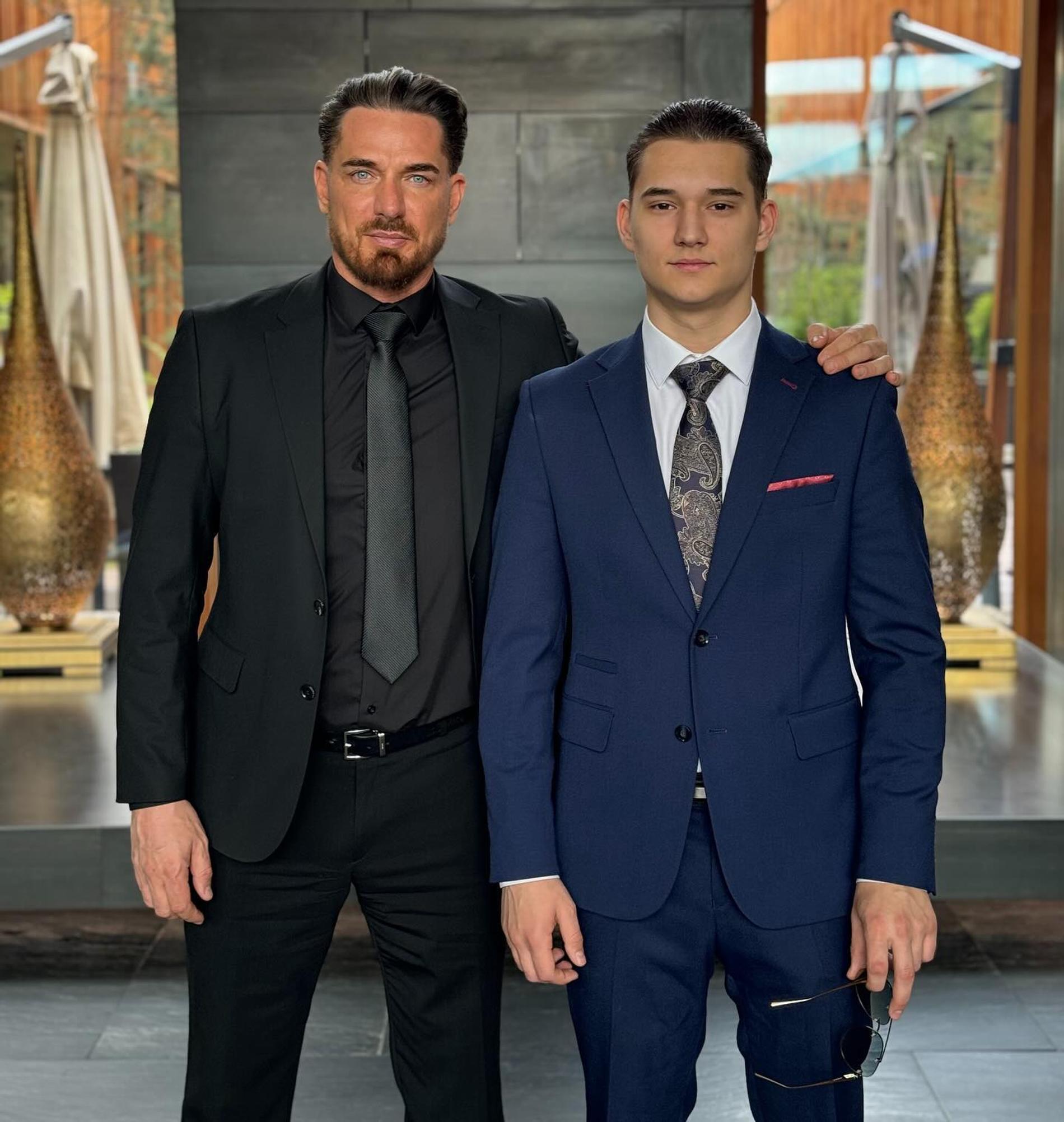 Курбан Омаров с сыном Омаром. Фото: Инстаграм* @zima_moscow