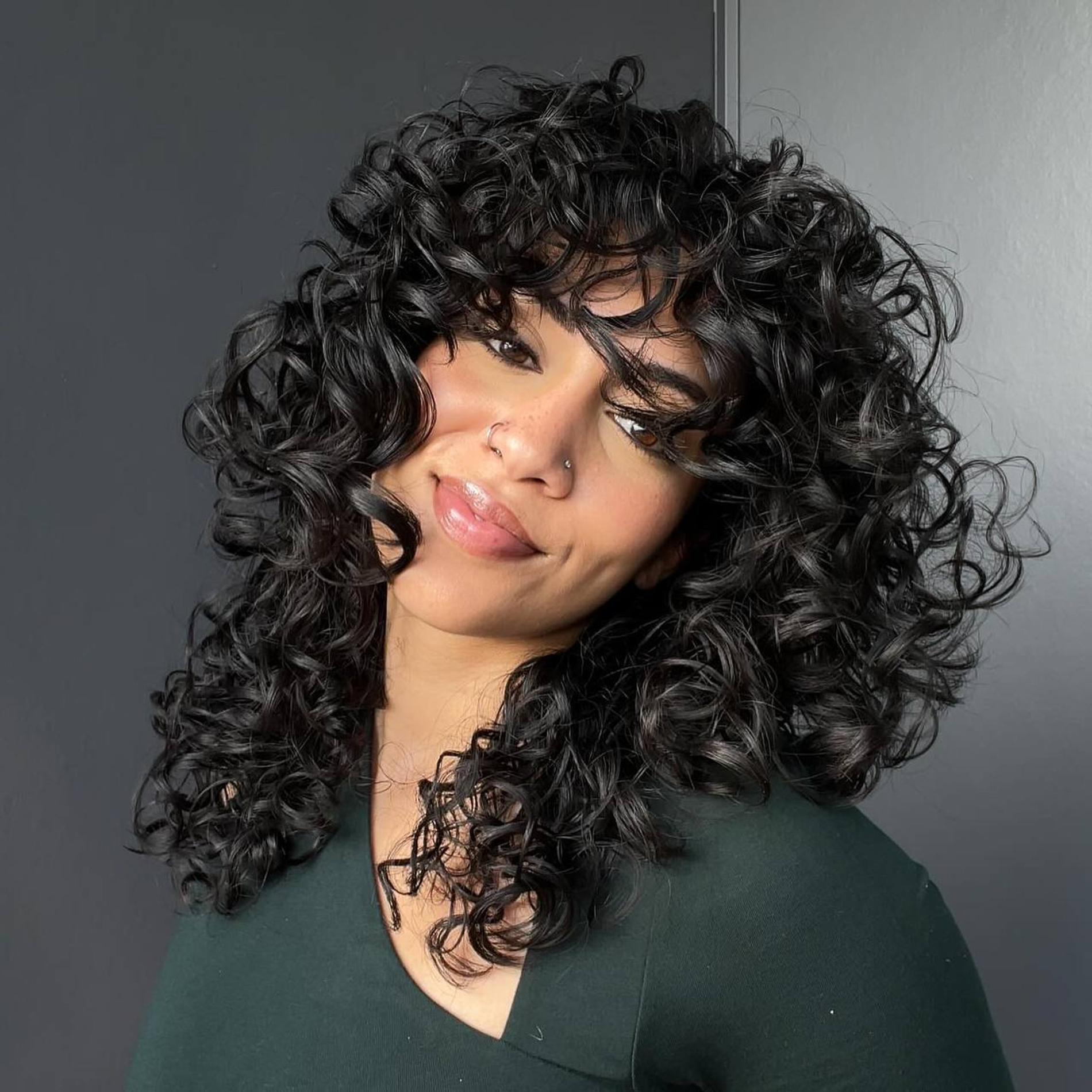 Афрокудри в домашних условиях — проще простого. Фото: Инстаграм* @cutly.hair.boo