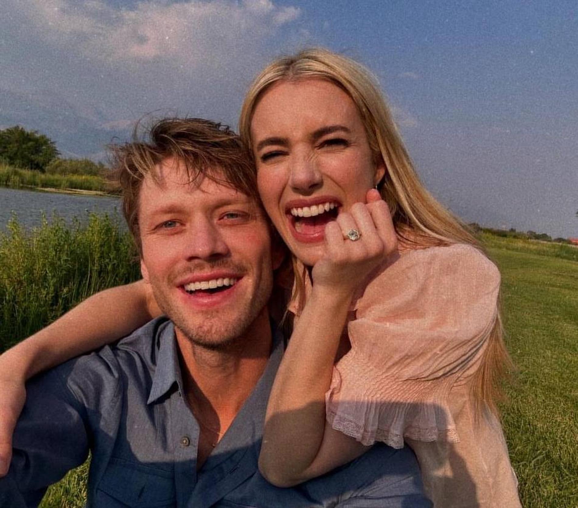 Эмма Робертс и Коди Джон. Фото: соцсети