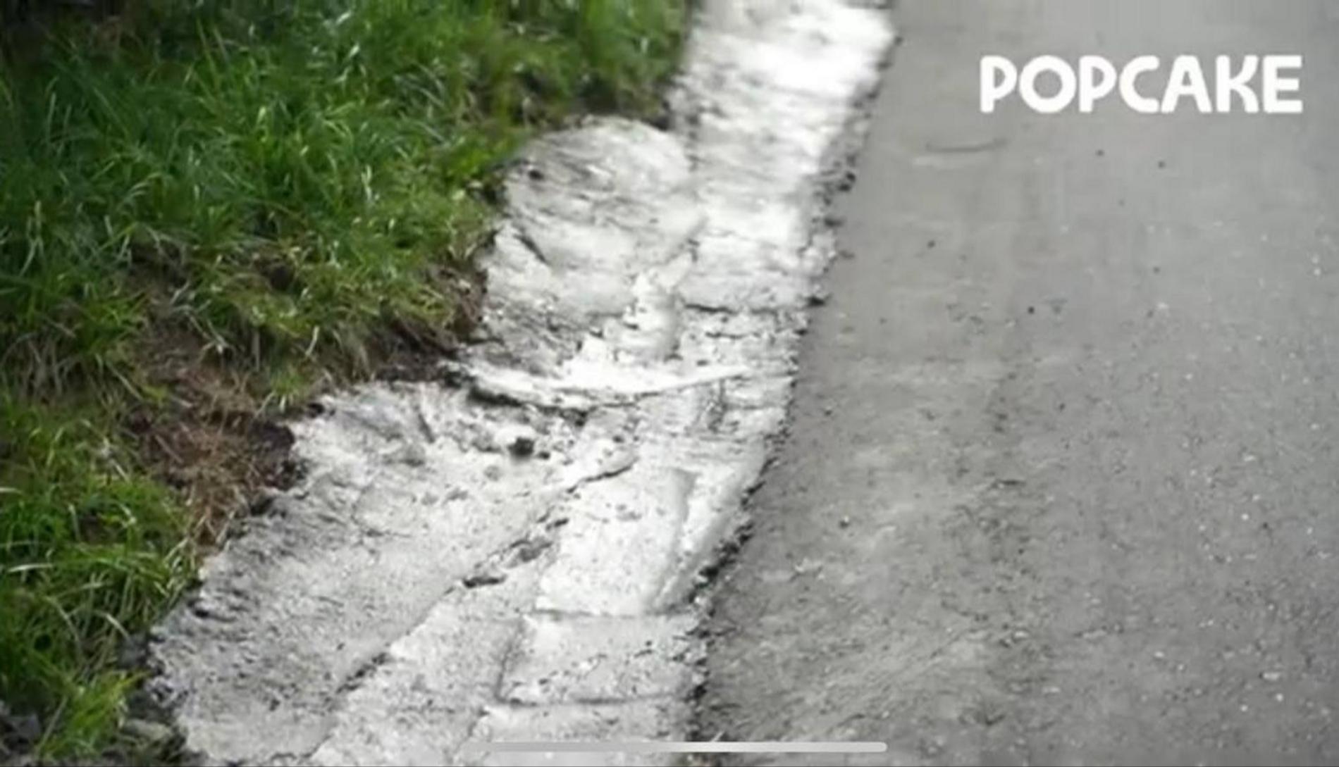 Ремонт дороги у замка Аллы Пугачевой. Скриншот: POPCAKE