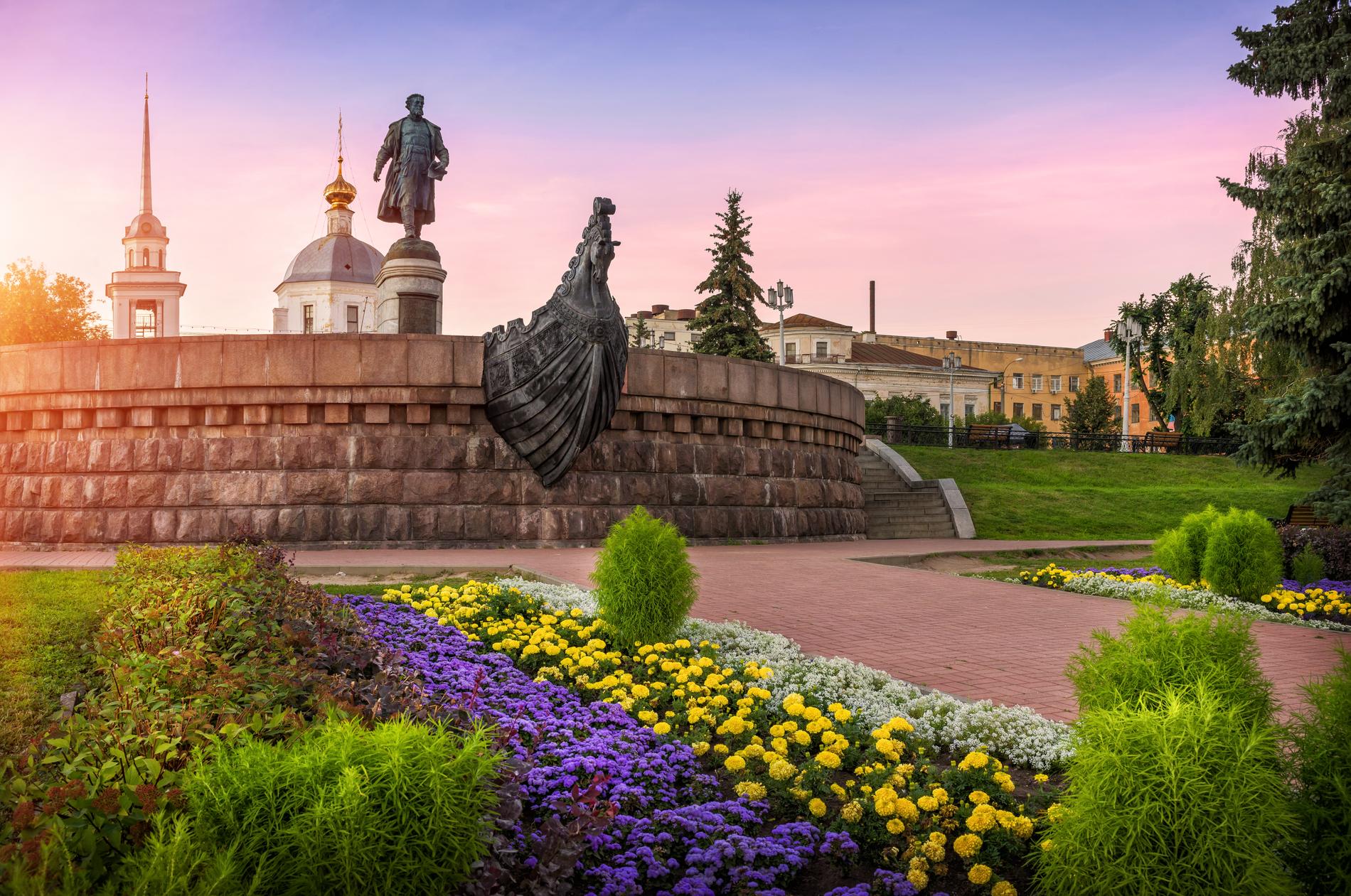 Памятник Афанасию Никитину. Фото: Фото: yulenochekk / Getty Images