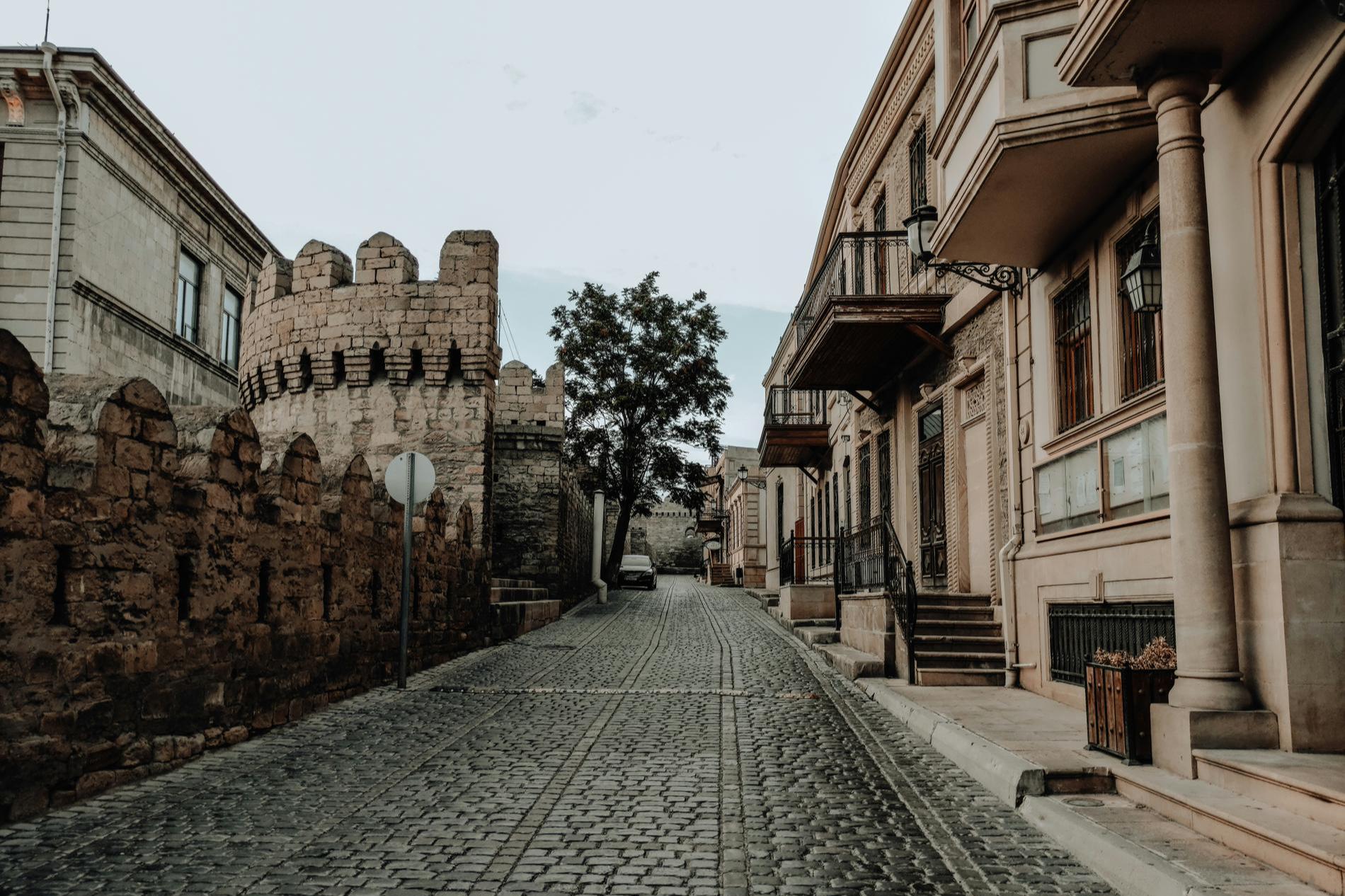 Старый город или Ичери-шехер. Фото: Azar Kazzimli / Unsplash