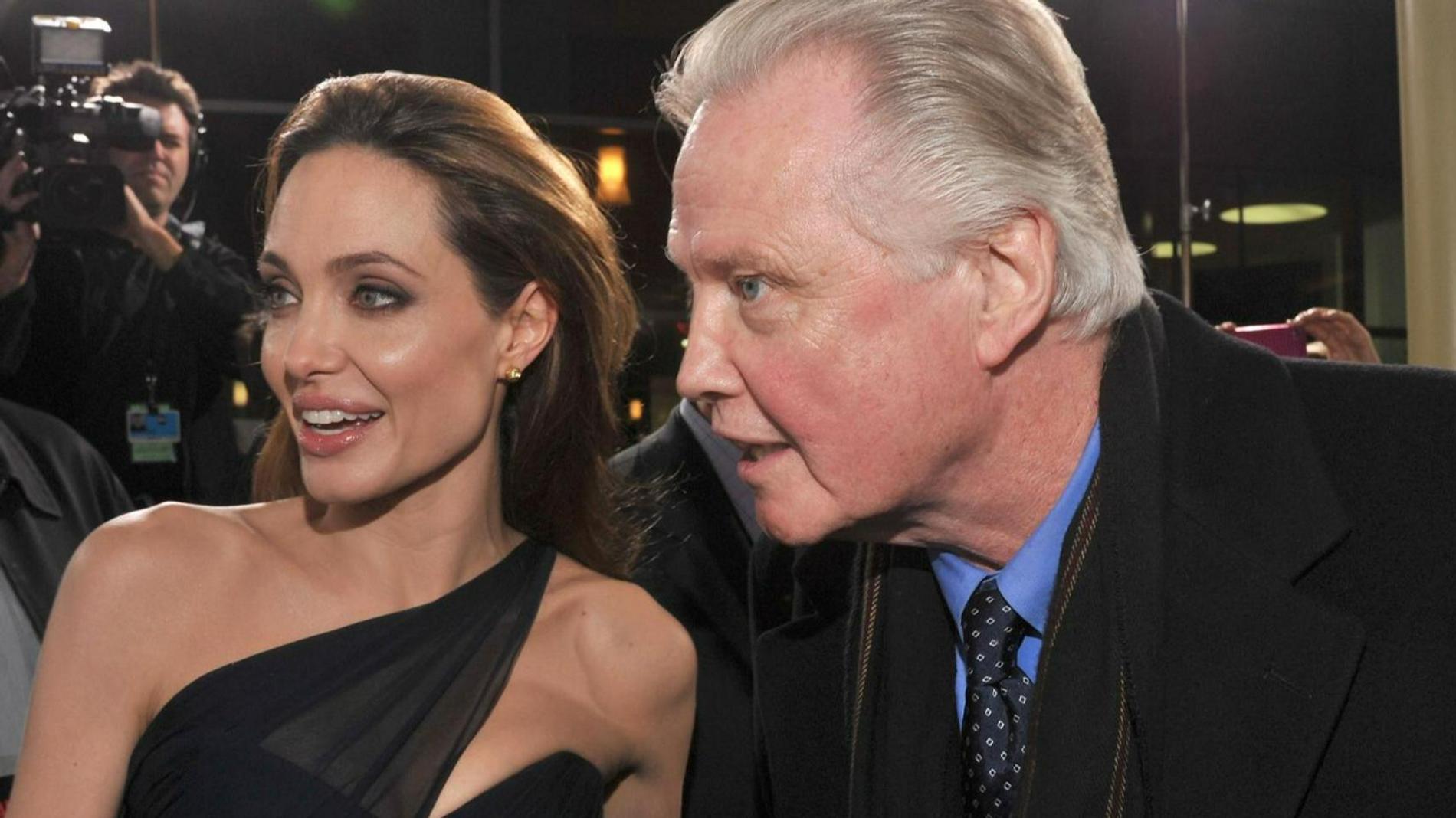 Анджелина Джоли и Джон Войт. Фото: Getty Images