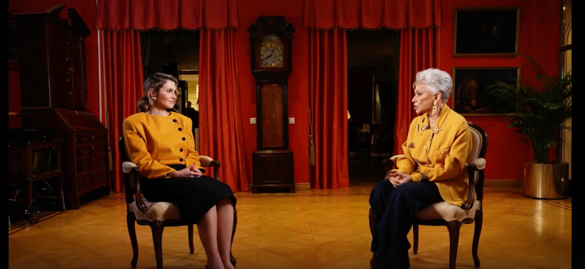 Ирина Понаровская и Лаура Джугелия. Кадр из интервью. Скрин: Telegram-канал Лауры Джугелии.