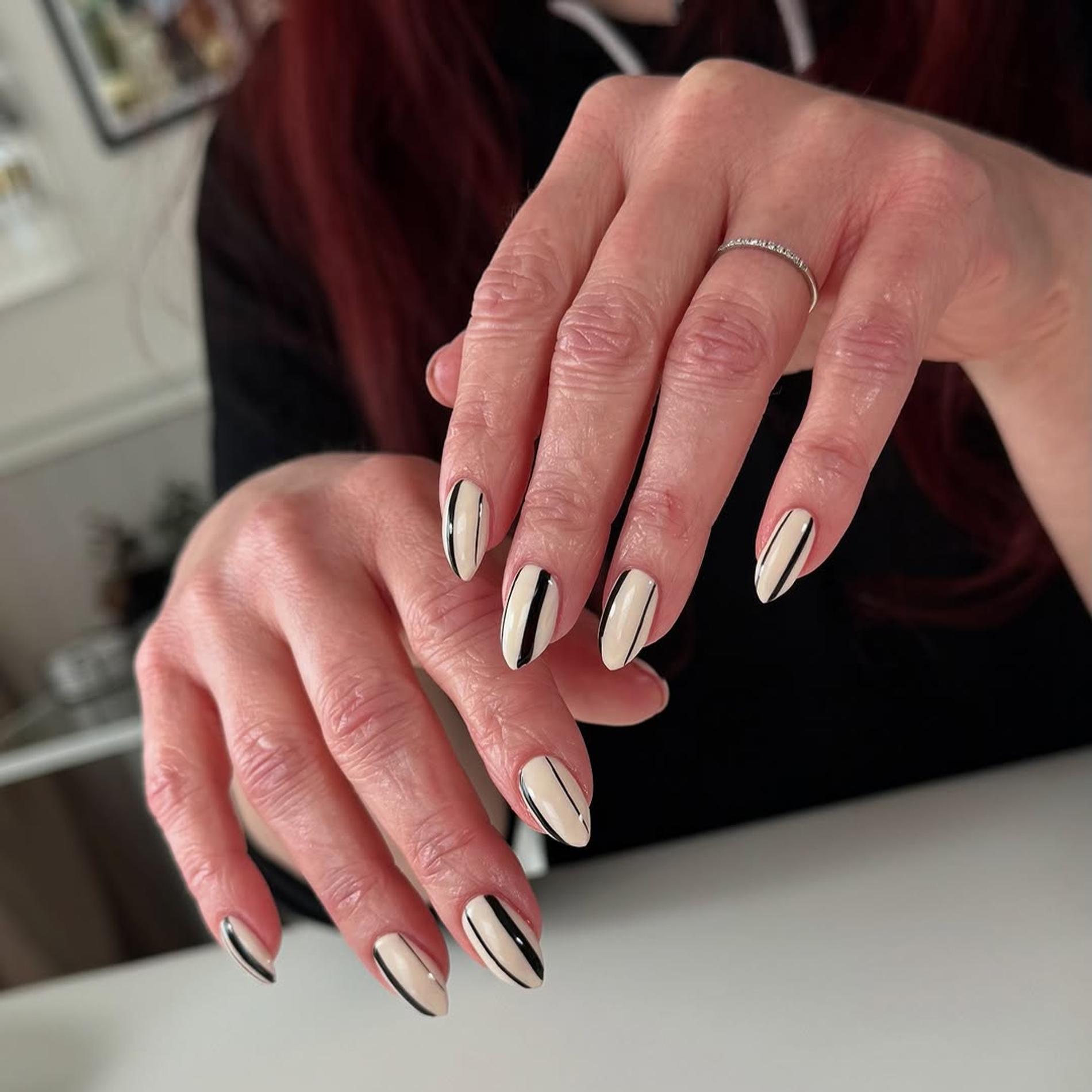 Фото: Инстаграм (запрещен в РФ) @diananailedit