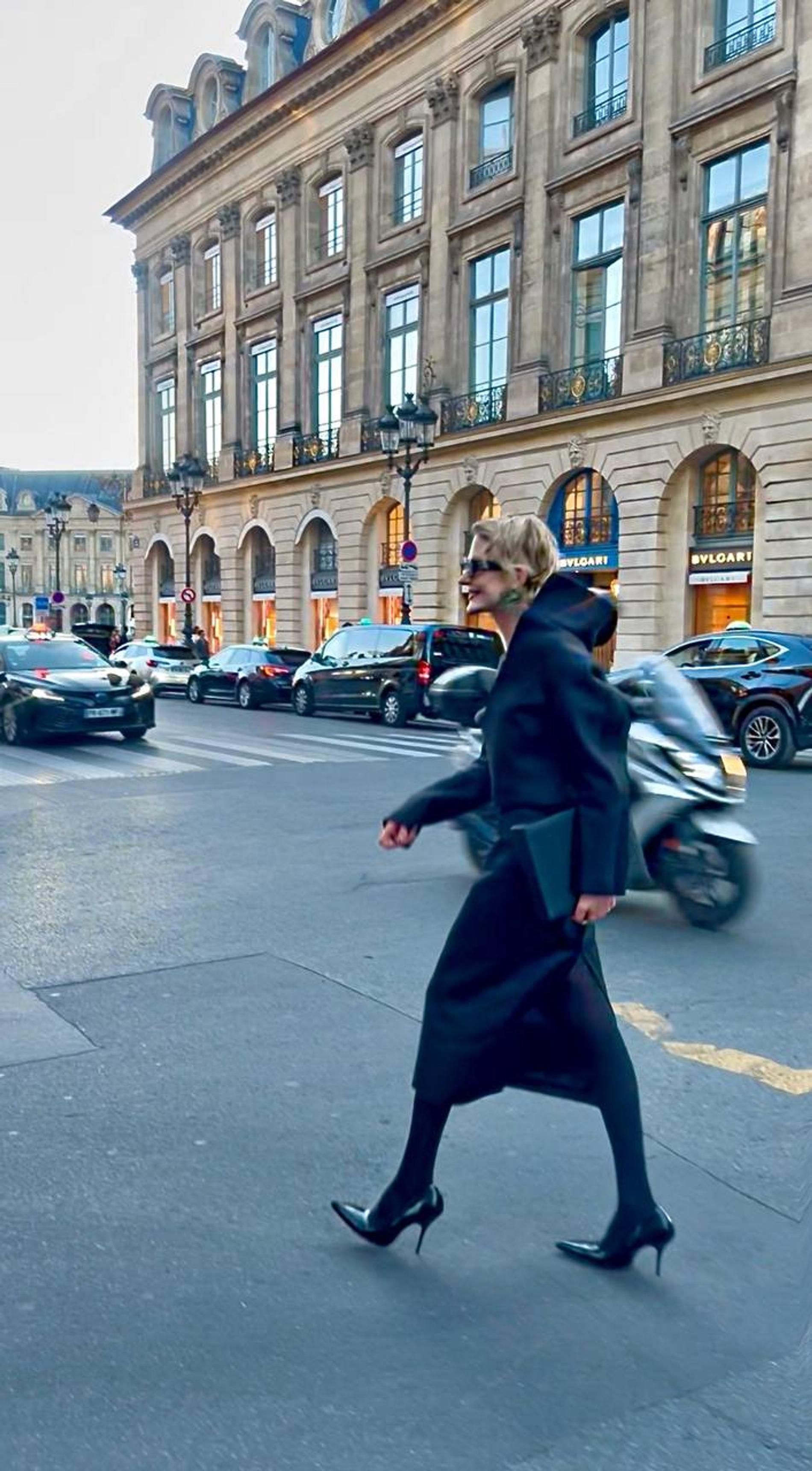 «Проходка в сторону бриллиантов», — написала Рената. Фото: телеграм-канал Литвиновой