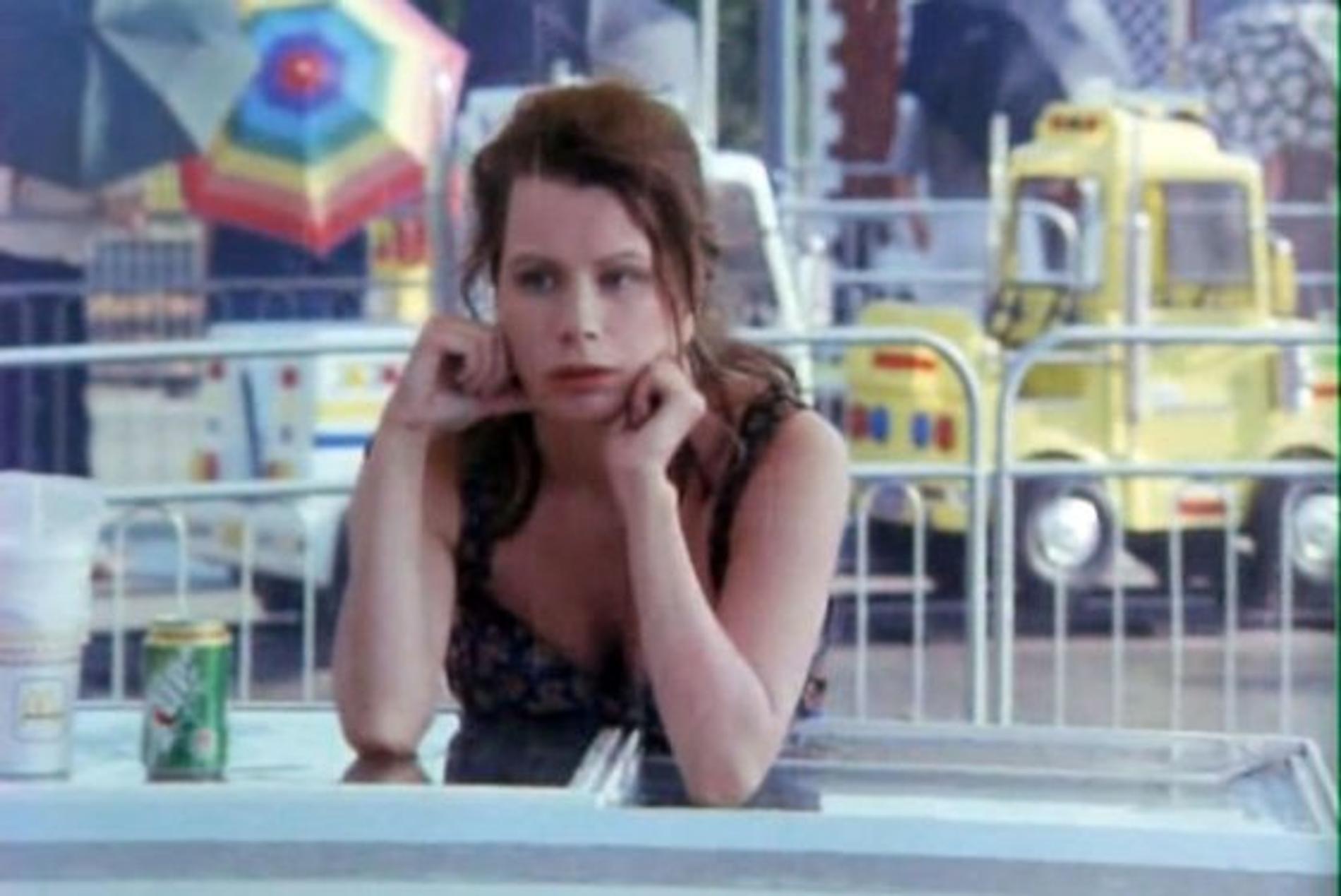 Татьяна Вилькина. Скриншот: к/ф «Ретро втроем»