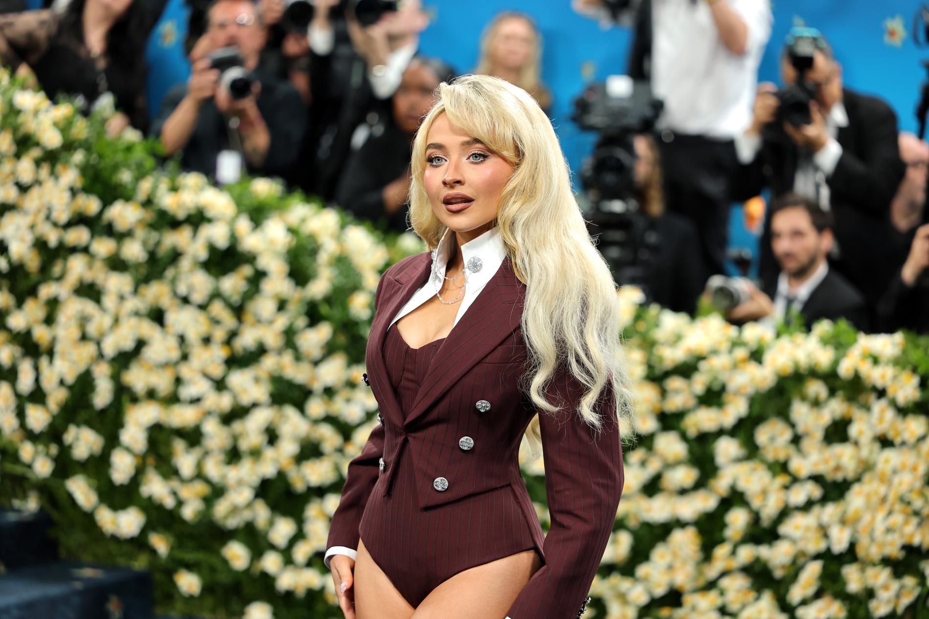 Сабрина Карпентер на Met Gala. Фото: Getty Images