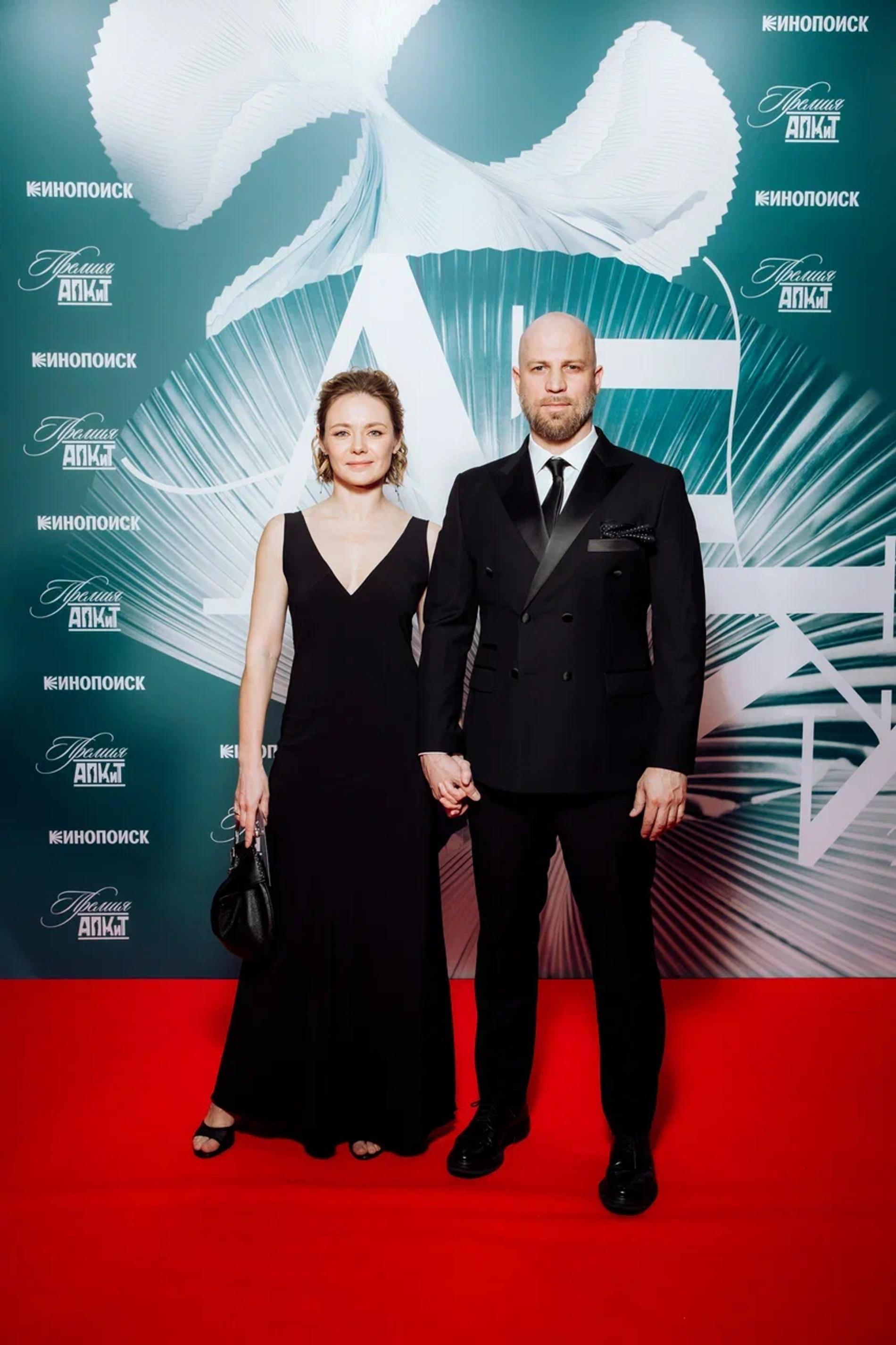 Карина Разумовская с мужем. Фото: пресс-служба