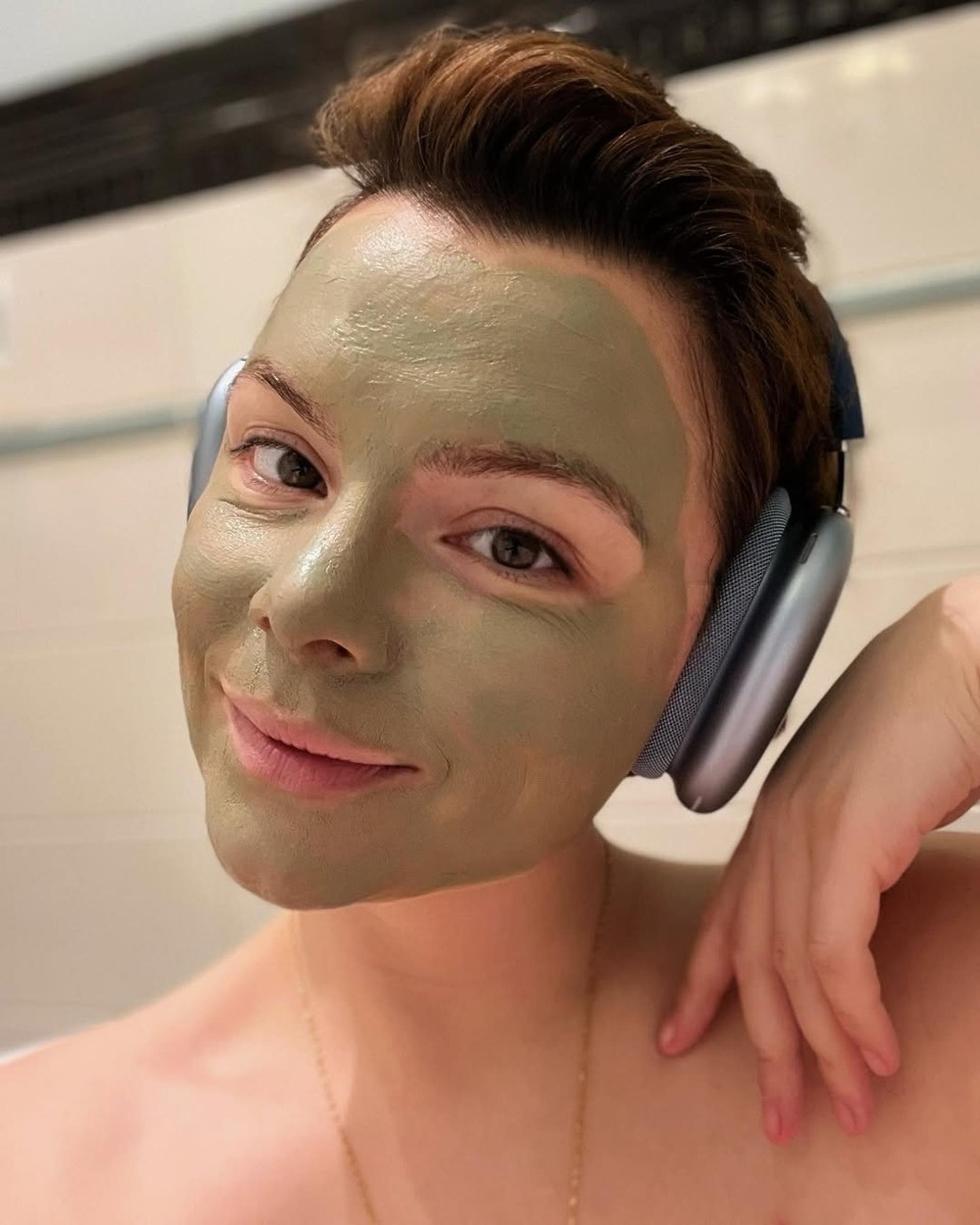 Фото: Инстаграм (запрещён в РФ) @bruhunova