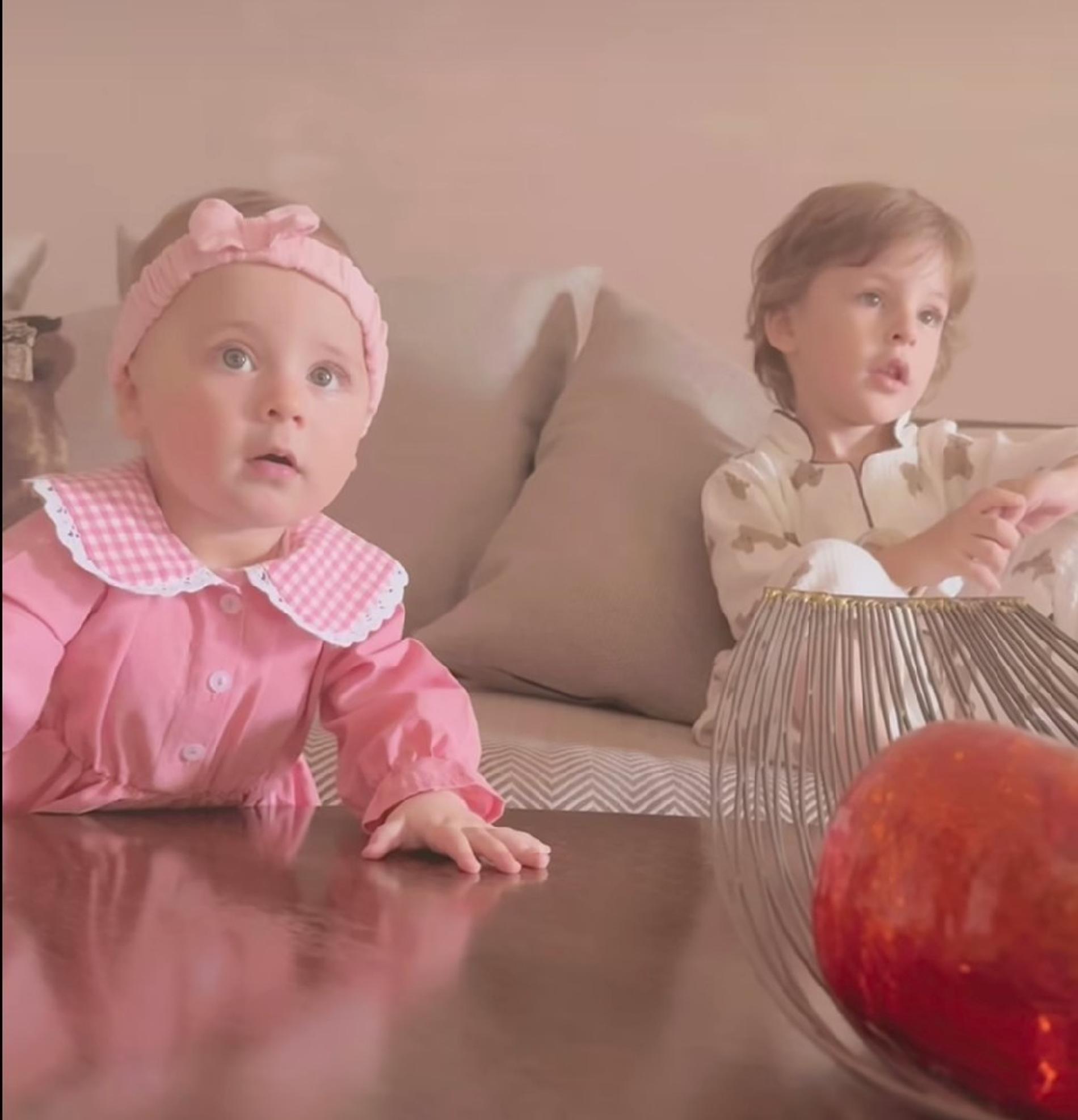 Лиза Арзамасова показала сына Льва и дочь Лию. Фото: Инстаграм* @liza_arzamasova