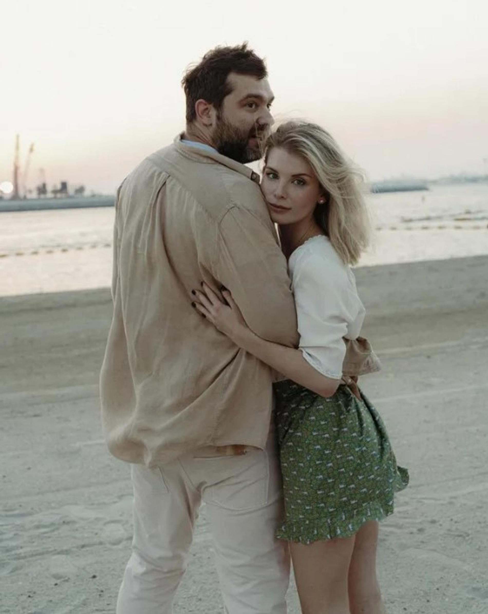 Никита Кузьмин с супругой Ириной. Фото: соцсети