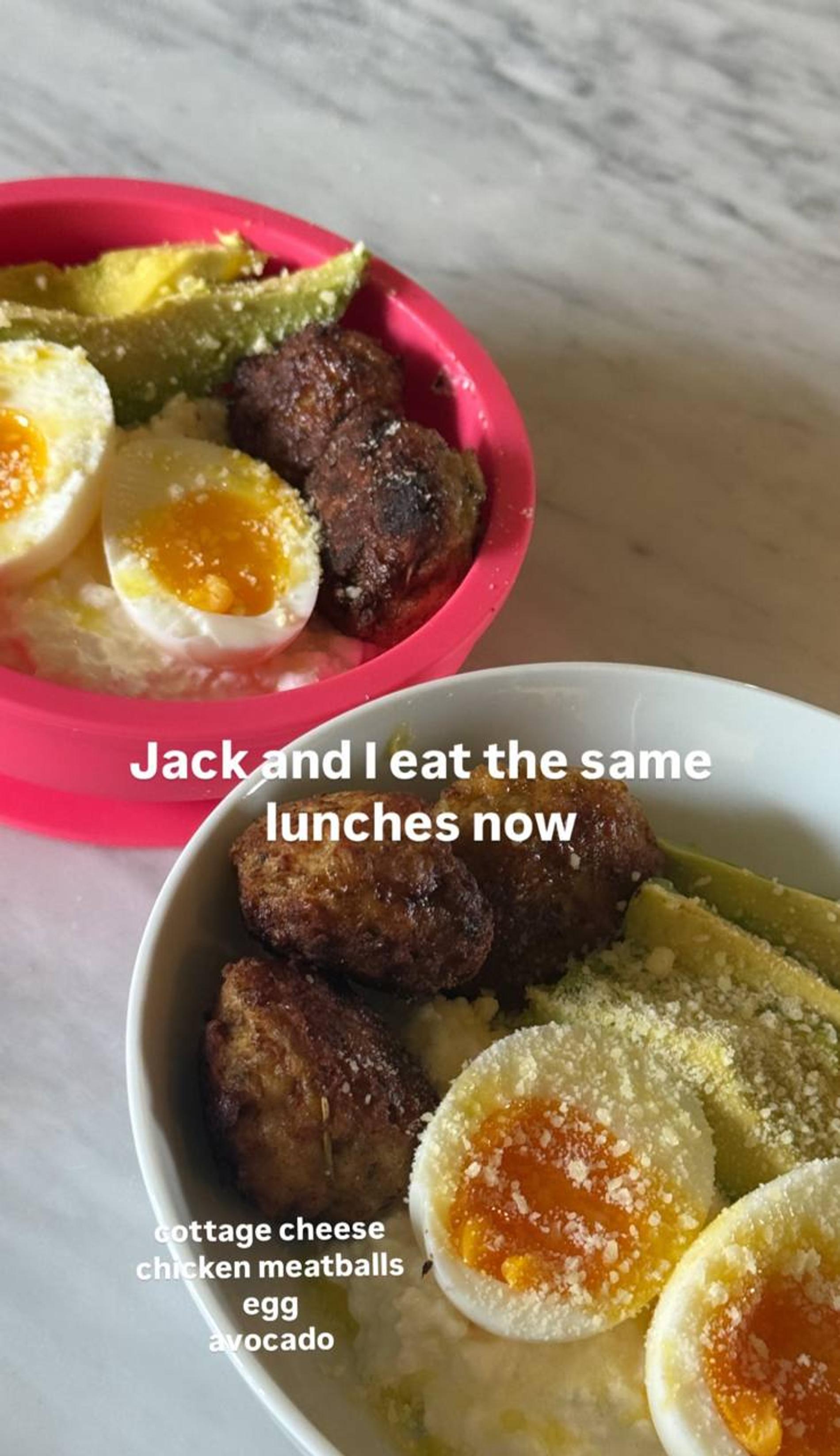 Хейли Бибер сообщила, что её сын перешёл на твёрдую еду. Фото: Инстаграм* @hayleybieber