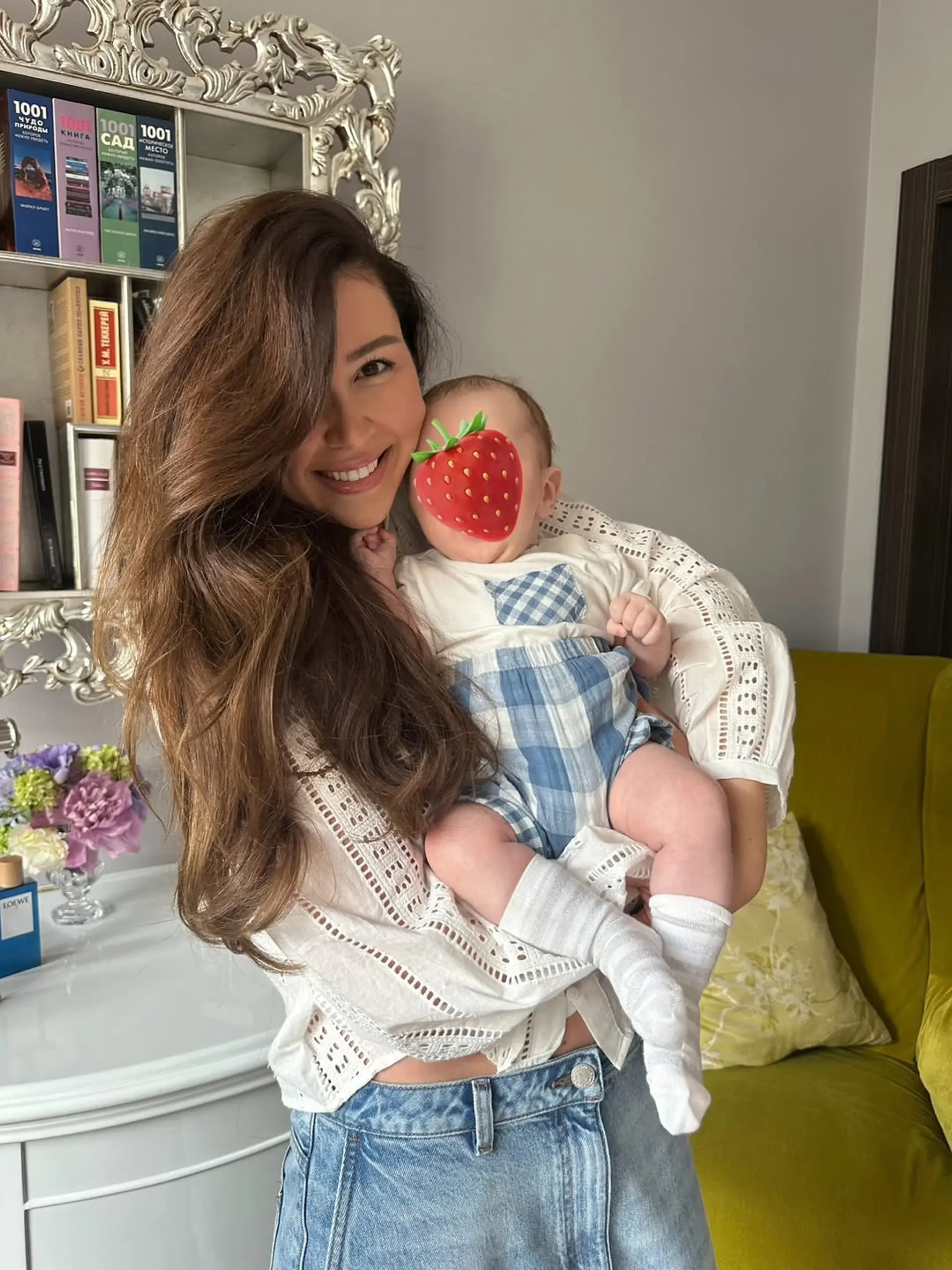 Тәтесі мен оның құрбысымен секс порно видео Үйдегі порно