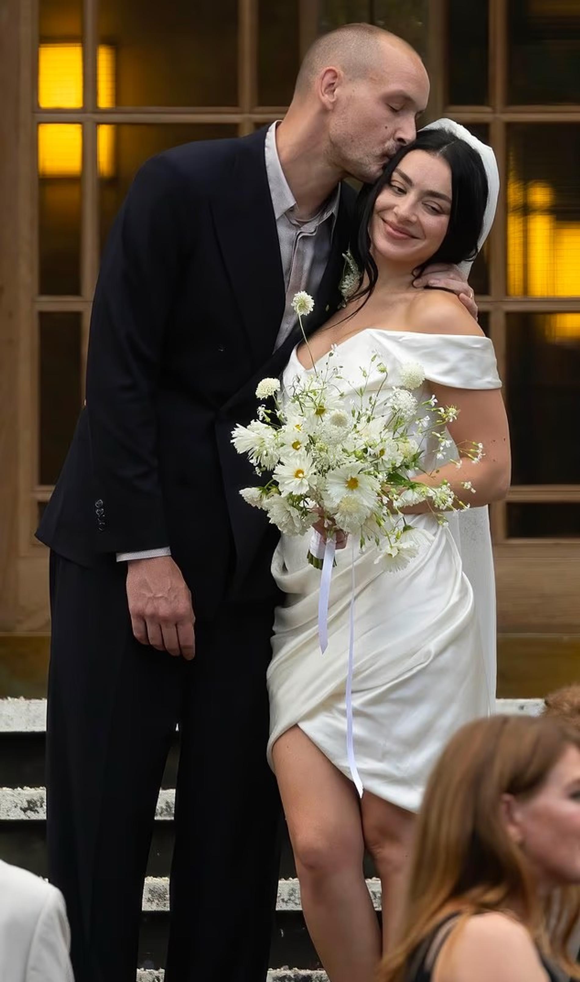 Шарлотта Эмма Эйчисон и Джордж Дэниел. Фото: Daily Mail 