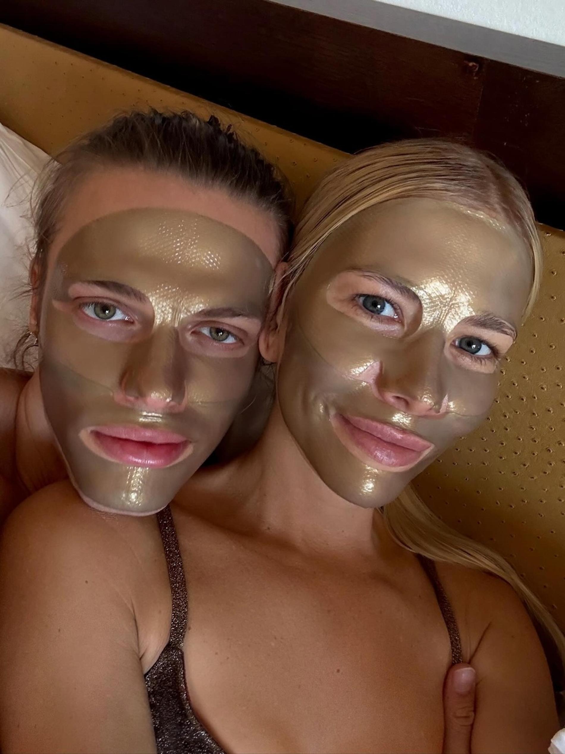 Елена Перминова и Тарас Романов. Фото: Инстаграм (запрещён в РФ) @lenaperminova