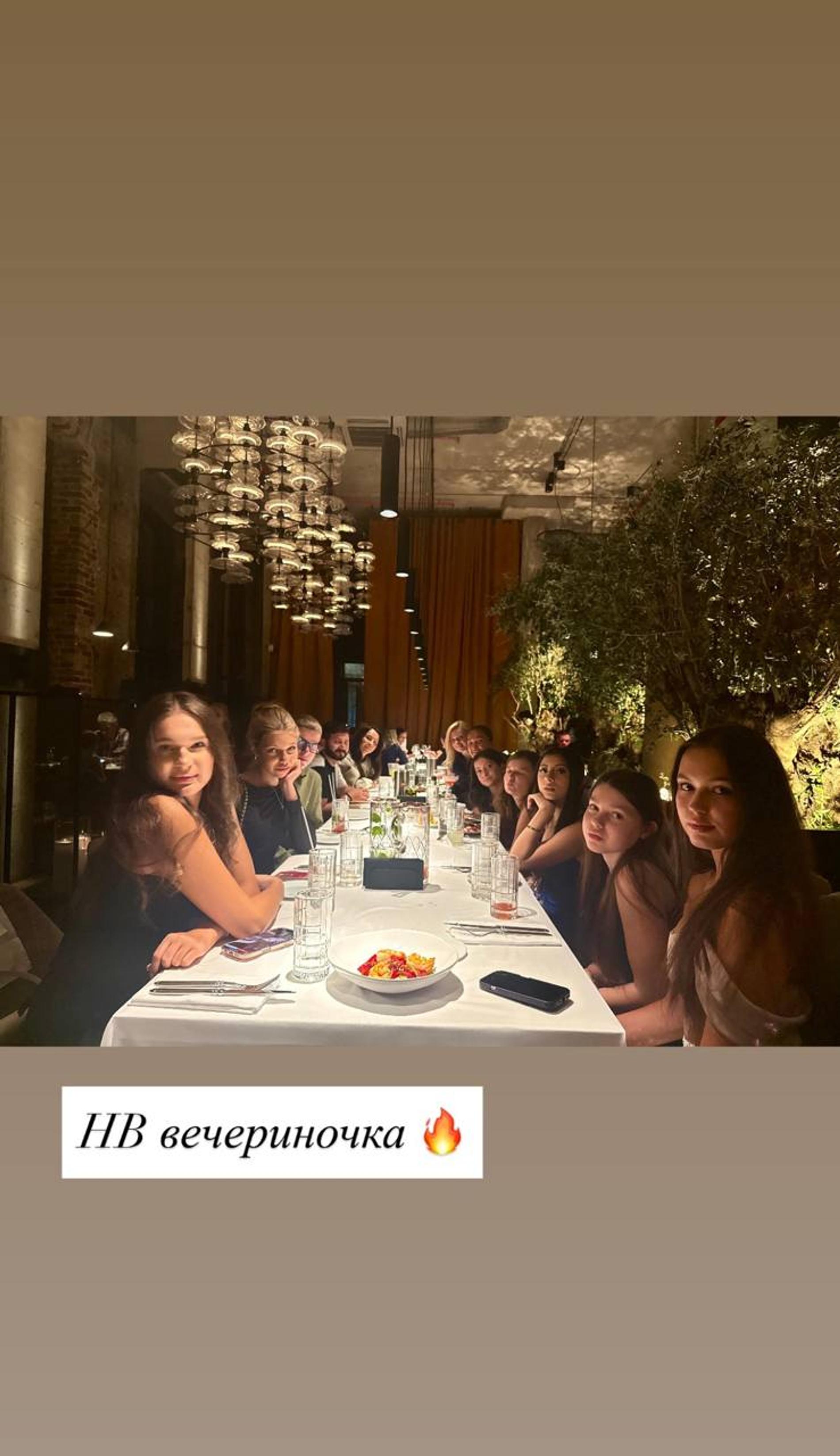 Фото: Инстаграм* @vctoriagalustyan