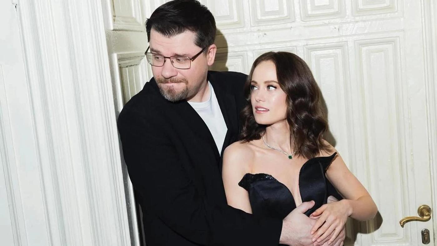 Порно видео попаться Порно эротика джинсы