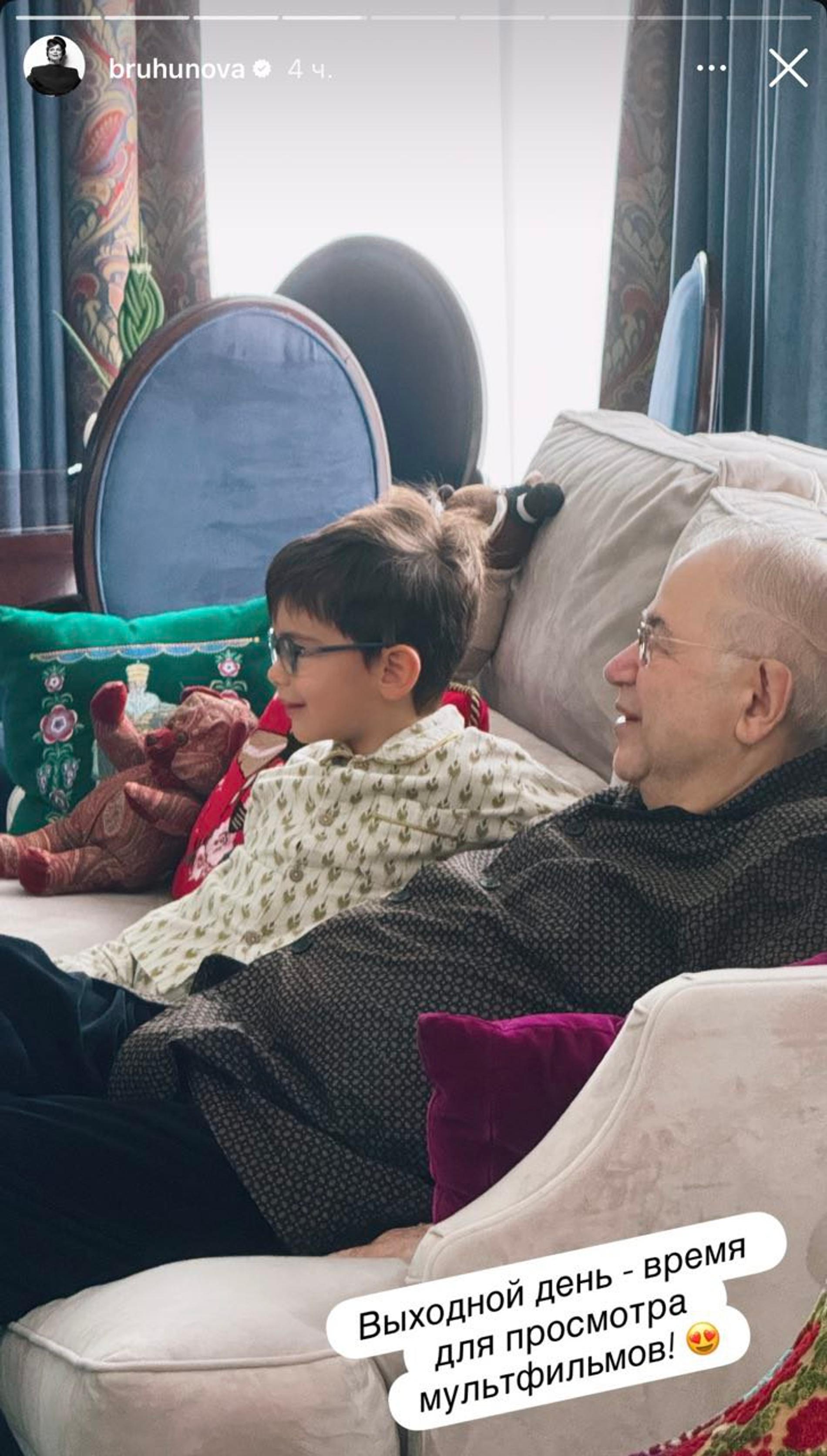 Евгений Петросян с сыном. Фото: Истаграм (Запрещён в РФ) @bruhunova