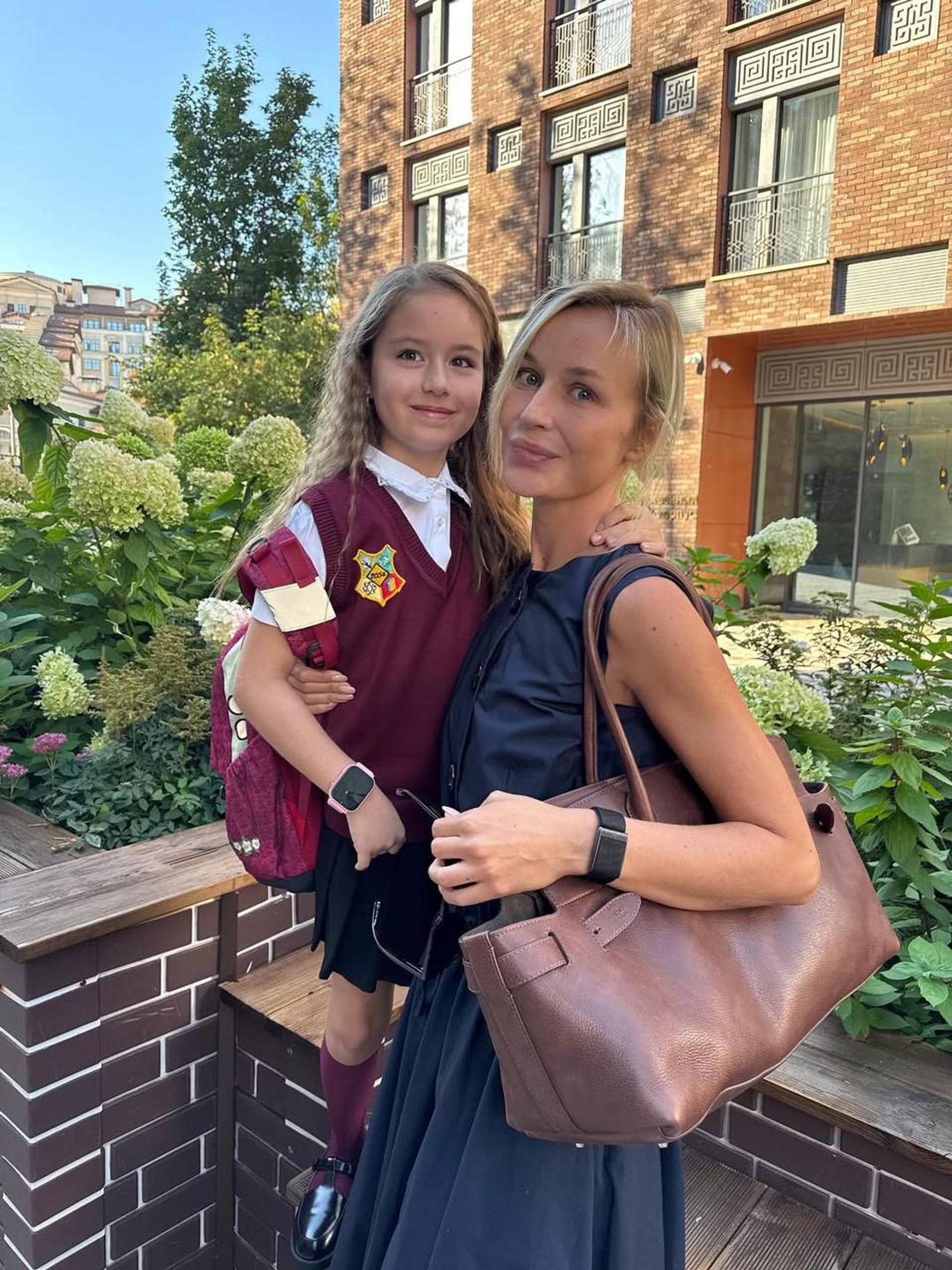 Полина Гагарина с дочерью. Фото: ТГ-канал gagara1987official